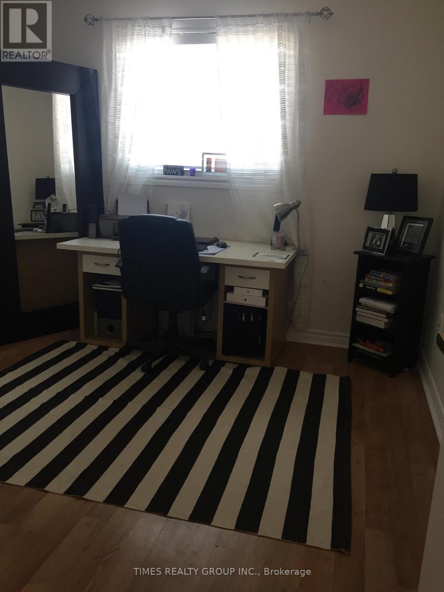 30 Claire Drive, Barrie, ON - Indoor