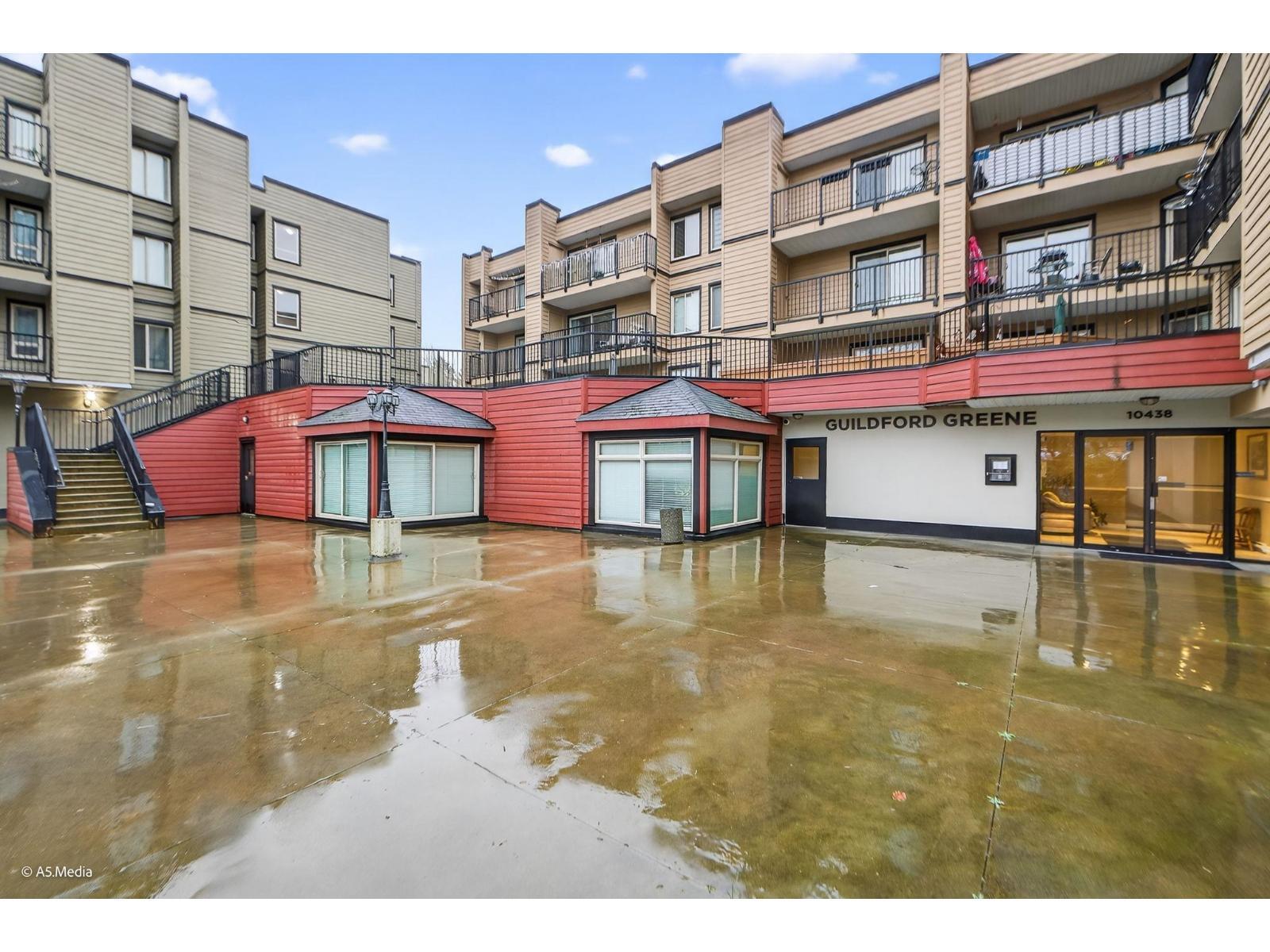 107 10438 148 Street, Surrey, BC - Outdoor