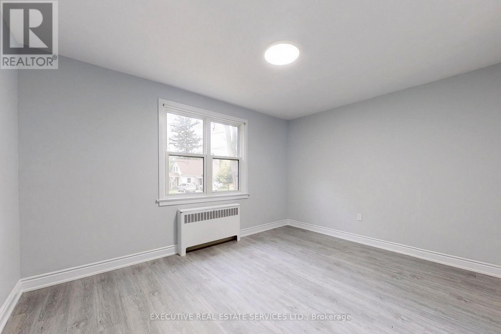 183 Birmingham Street E, Wellington North, ON - Indoor Photo Showing Other Room