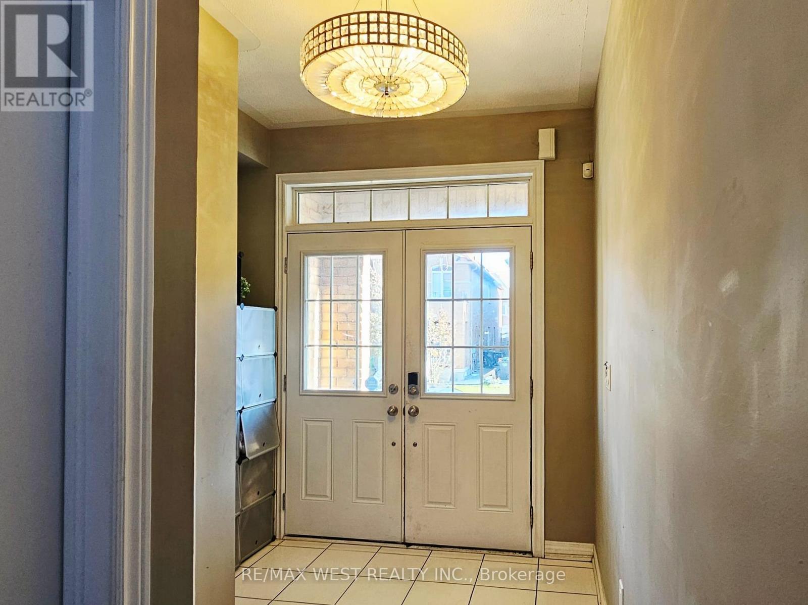 38 Wasaga Road, Brampton, ON - Indoor Photo Showing Other Room