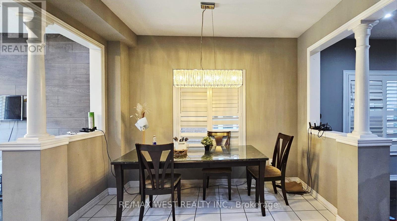 38 Wasaga Road, Brampton, ON - Photo Showing Dining Room