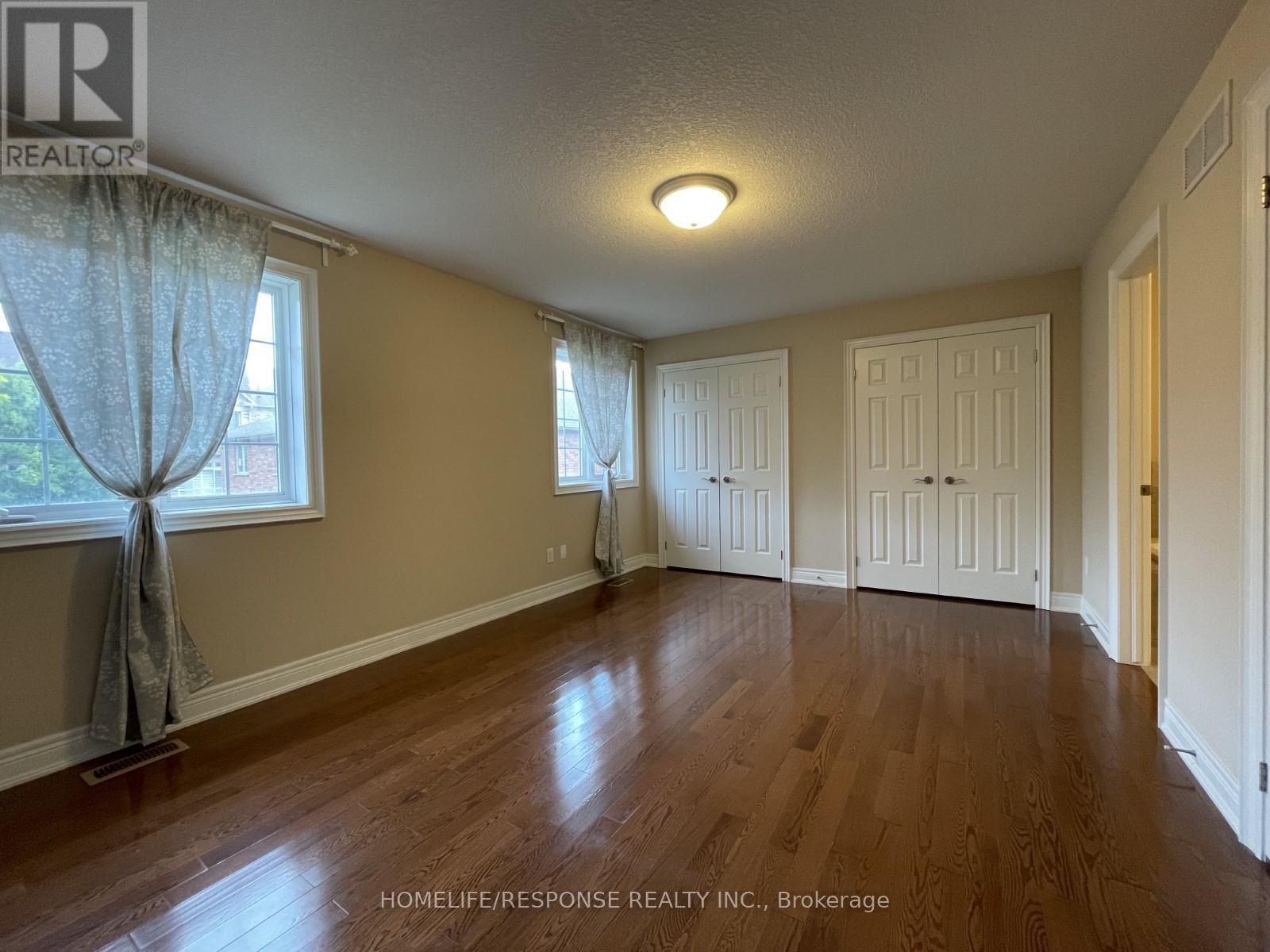 4 - 2282 Orchard Road, Burlington, ON - Indoor Photo Showing Other Room