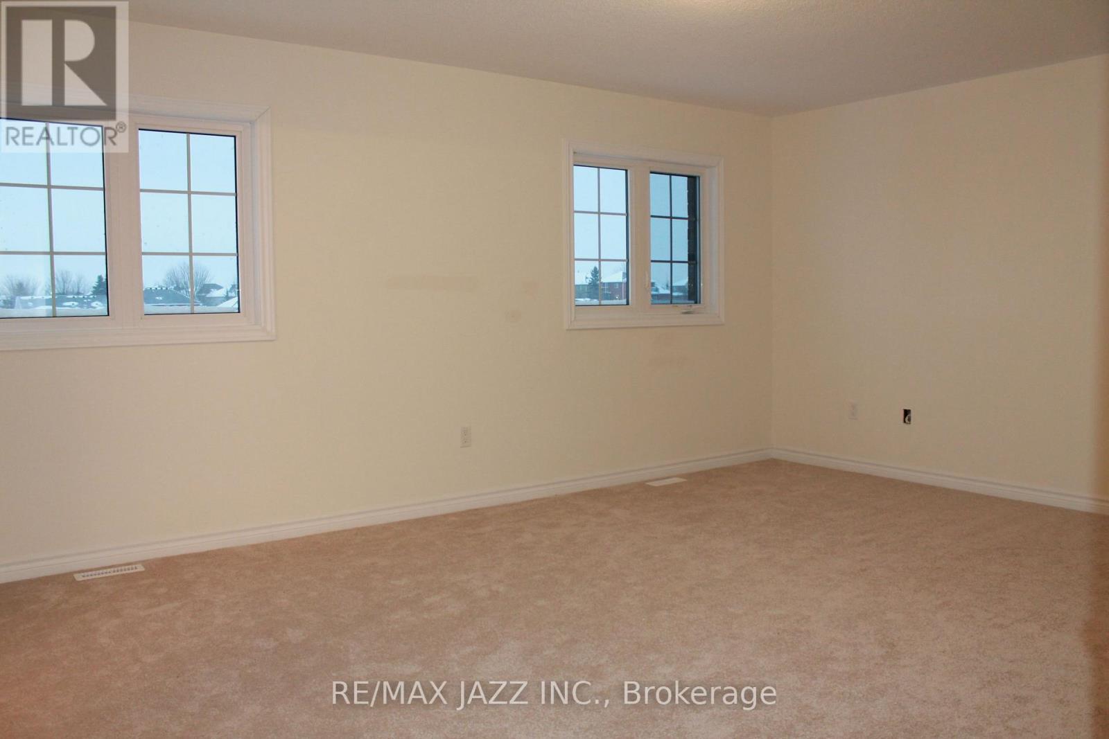 99 Robin Trail, Scugog (Port Perry), ON - Indoor Photo Showing Other Room