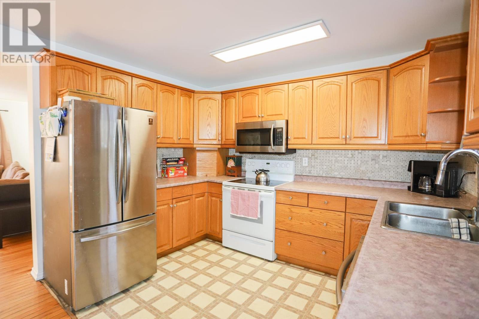 146 Copper Bay Rd, Bruce Mines, ON - Indoor Photo Showing Kitchen With Double Sink