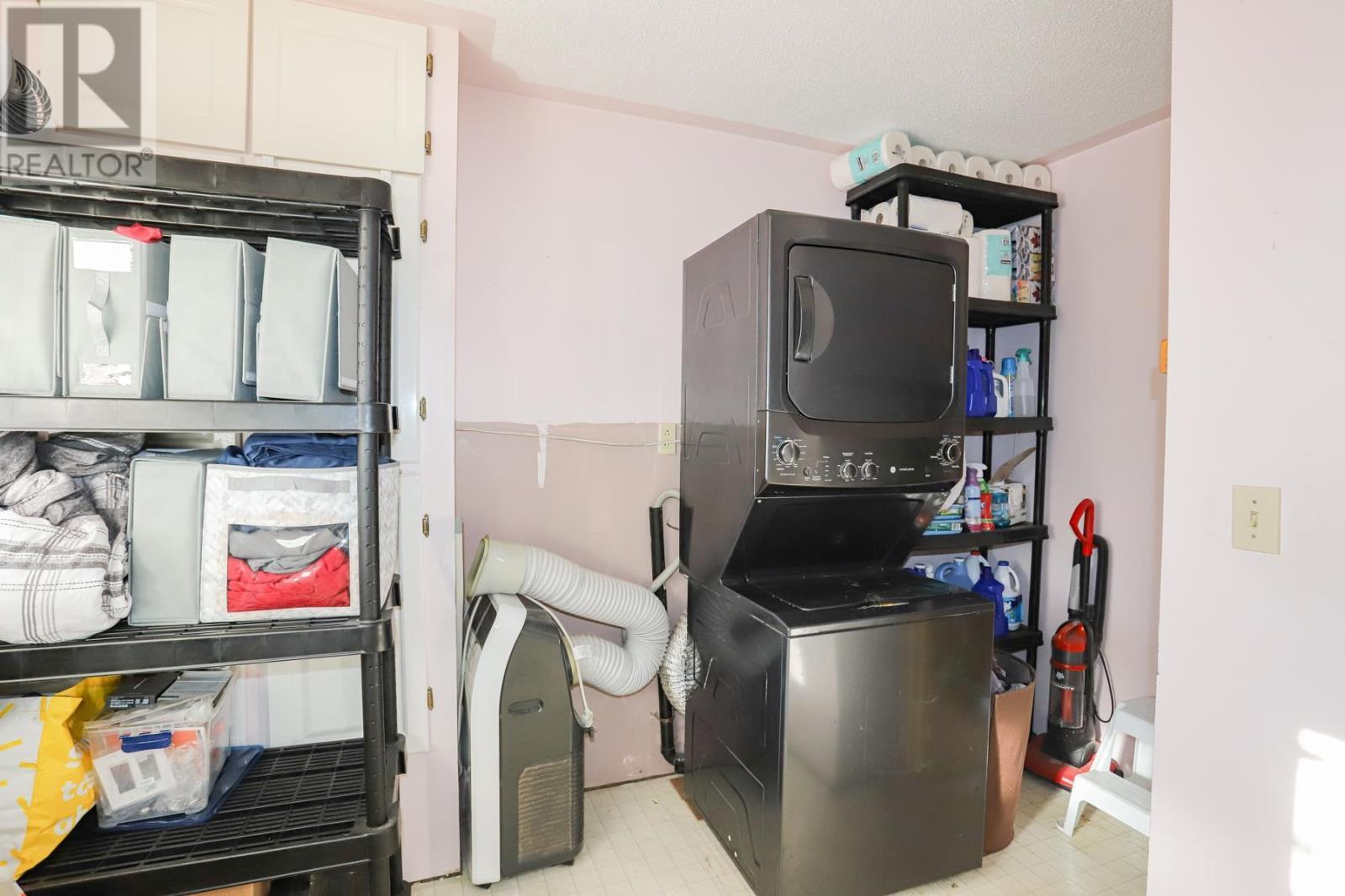 146 Copper Bay Rd, Bruce Mines, ON - Indoor Photo Showing Laundry Room