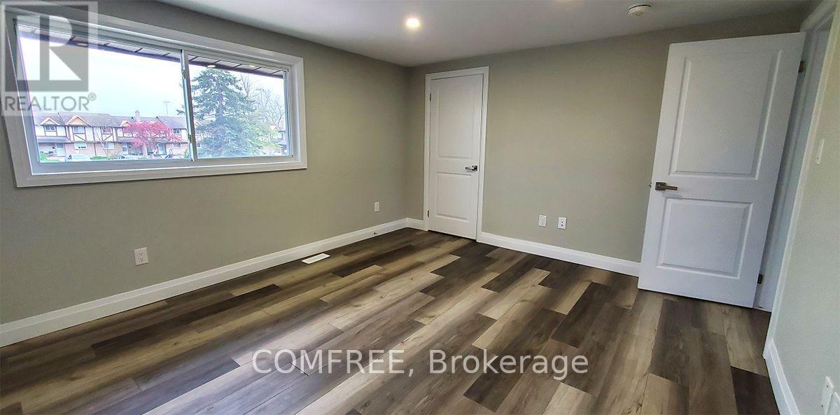 118 - 33 Berkley Drive, St. Catharines (Carlton/Bunting), ON - Indoor Photo Showing Other Room