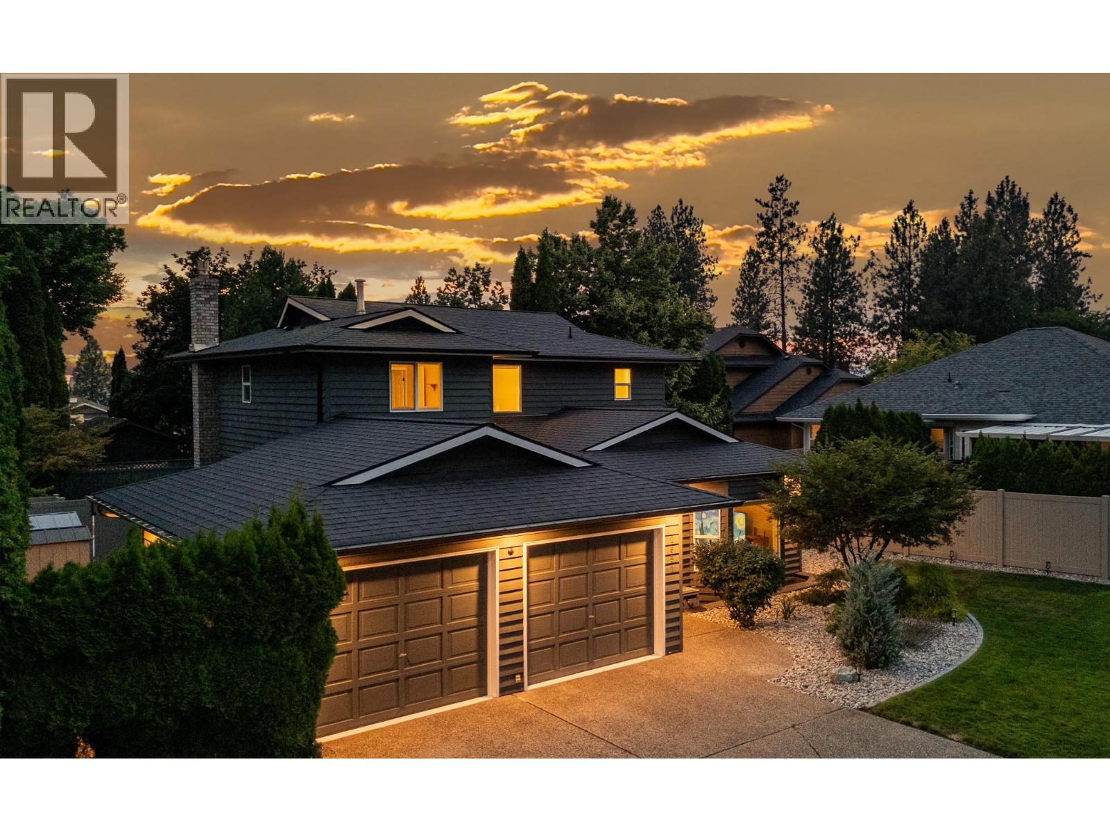 2651 Evergreen Drive, Penticton, BC - Outdoor