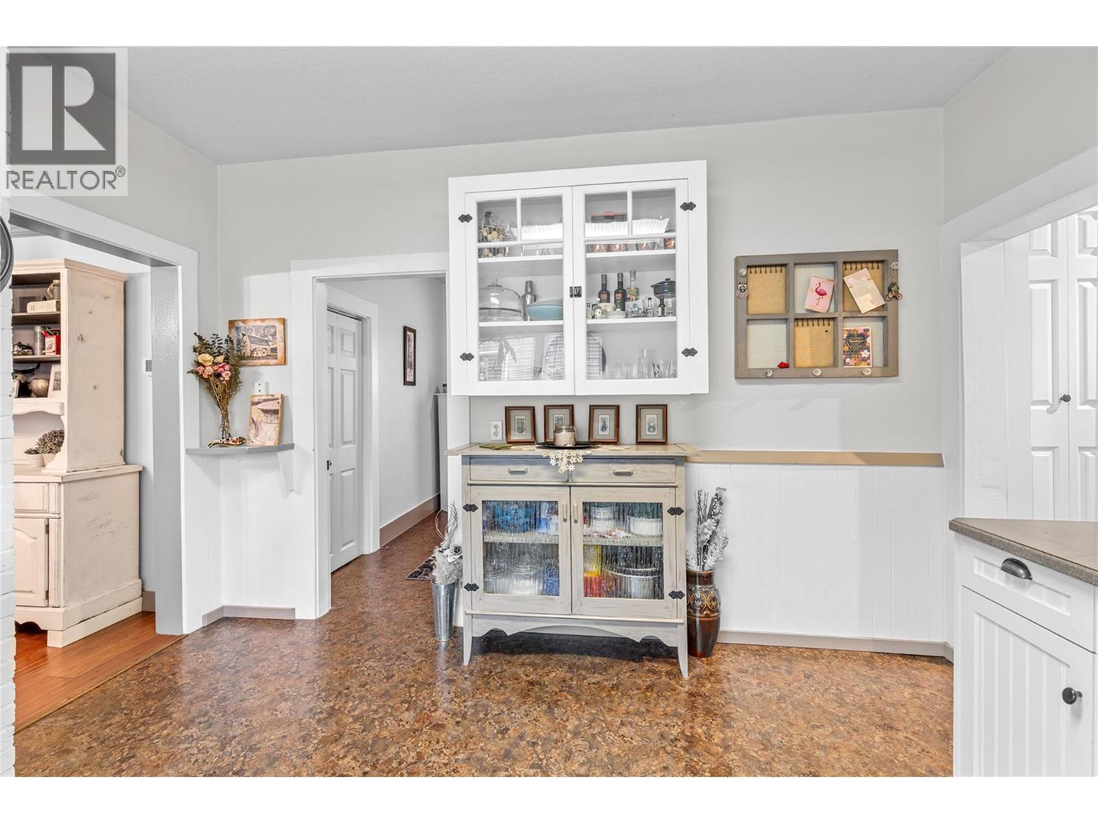 2935 Rosedale Avenue, Armstrong, BC - Indoor