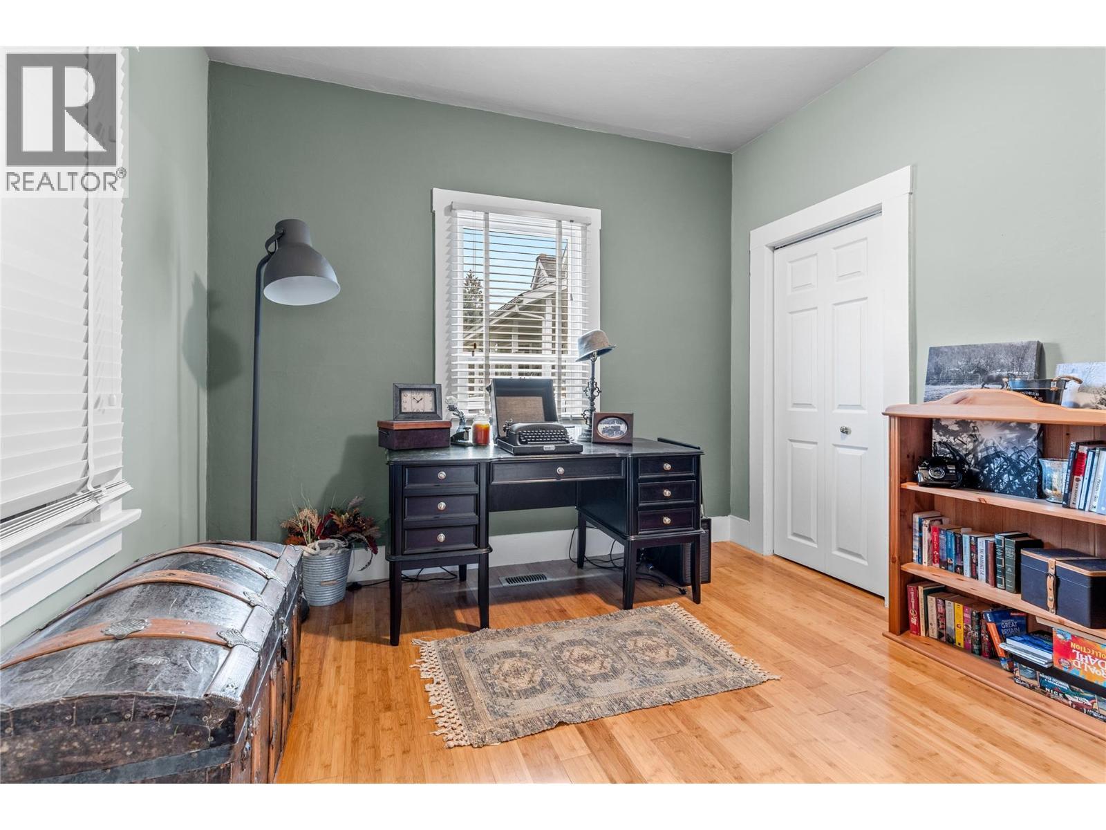 2935 Rosedale Avenue, Armstrong, BC - Indoor Photo Showing Office