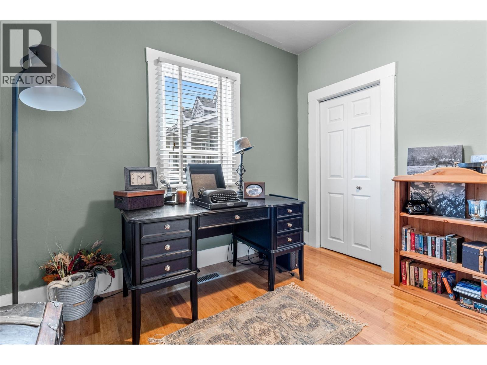 2935 Rosedale Avenue, Armstrong, BC - Indoor Photo Showing Office