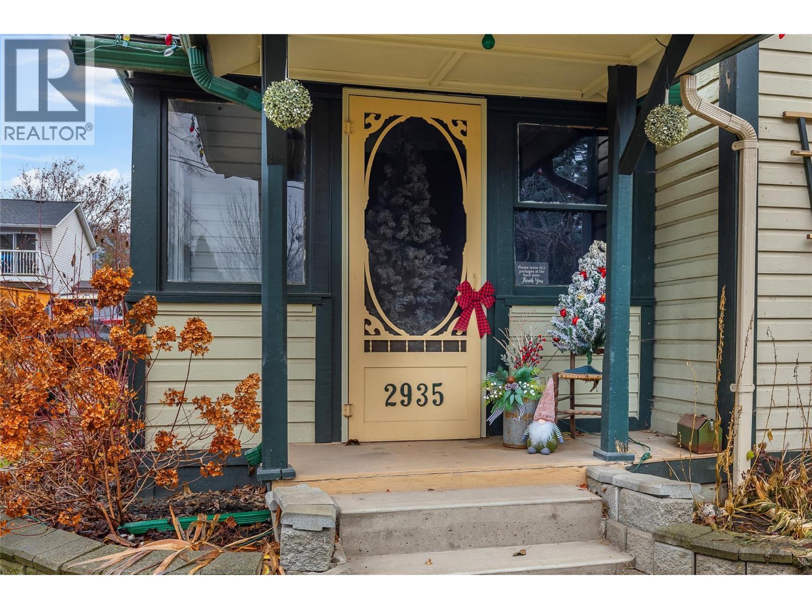 2935 Rosedale Avenue, Armstrong, BC - Outdoor