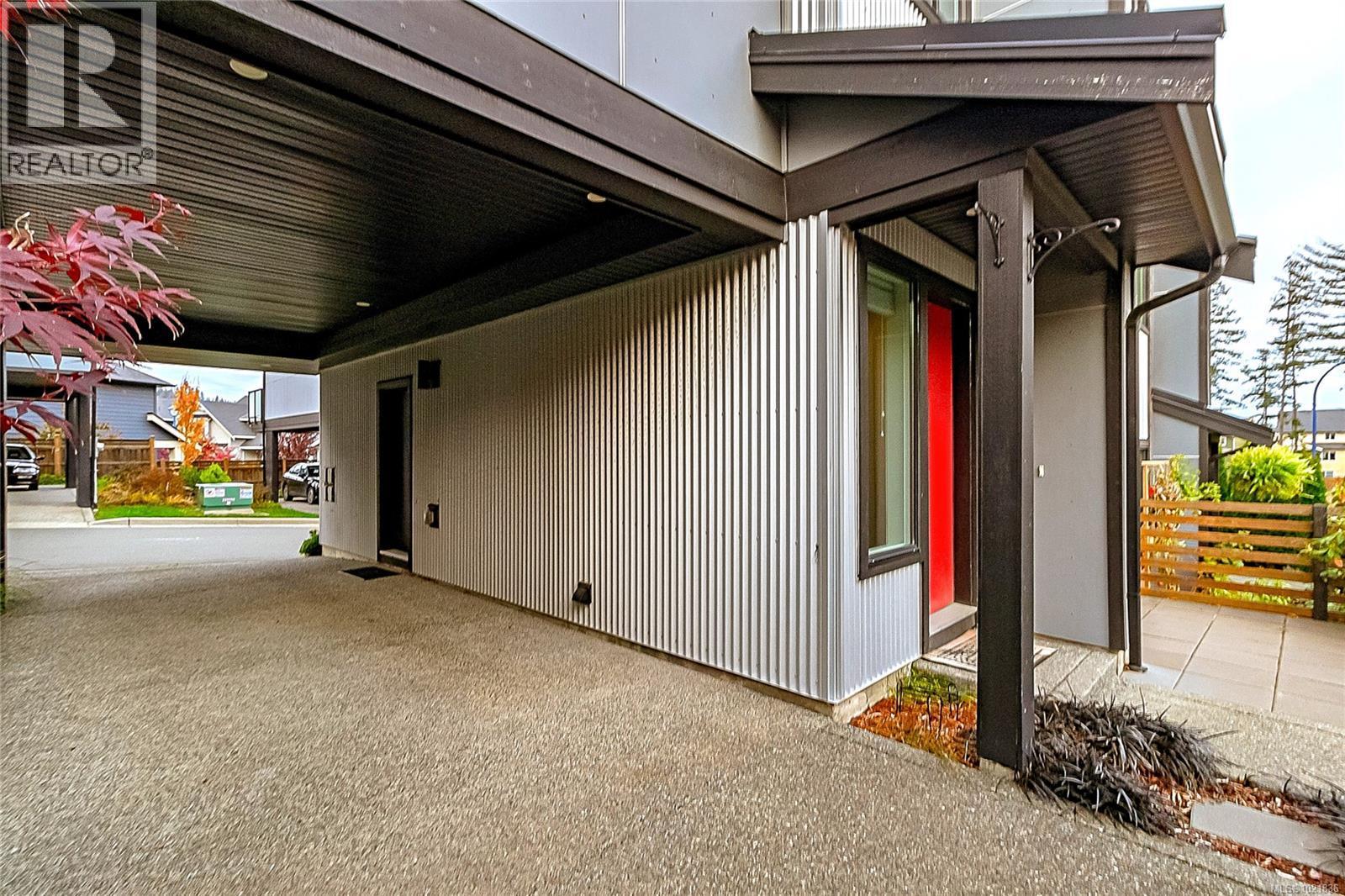 113 1201 Nova Crt, Langford, BC - Outdoor With Exterior