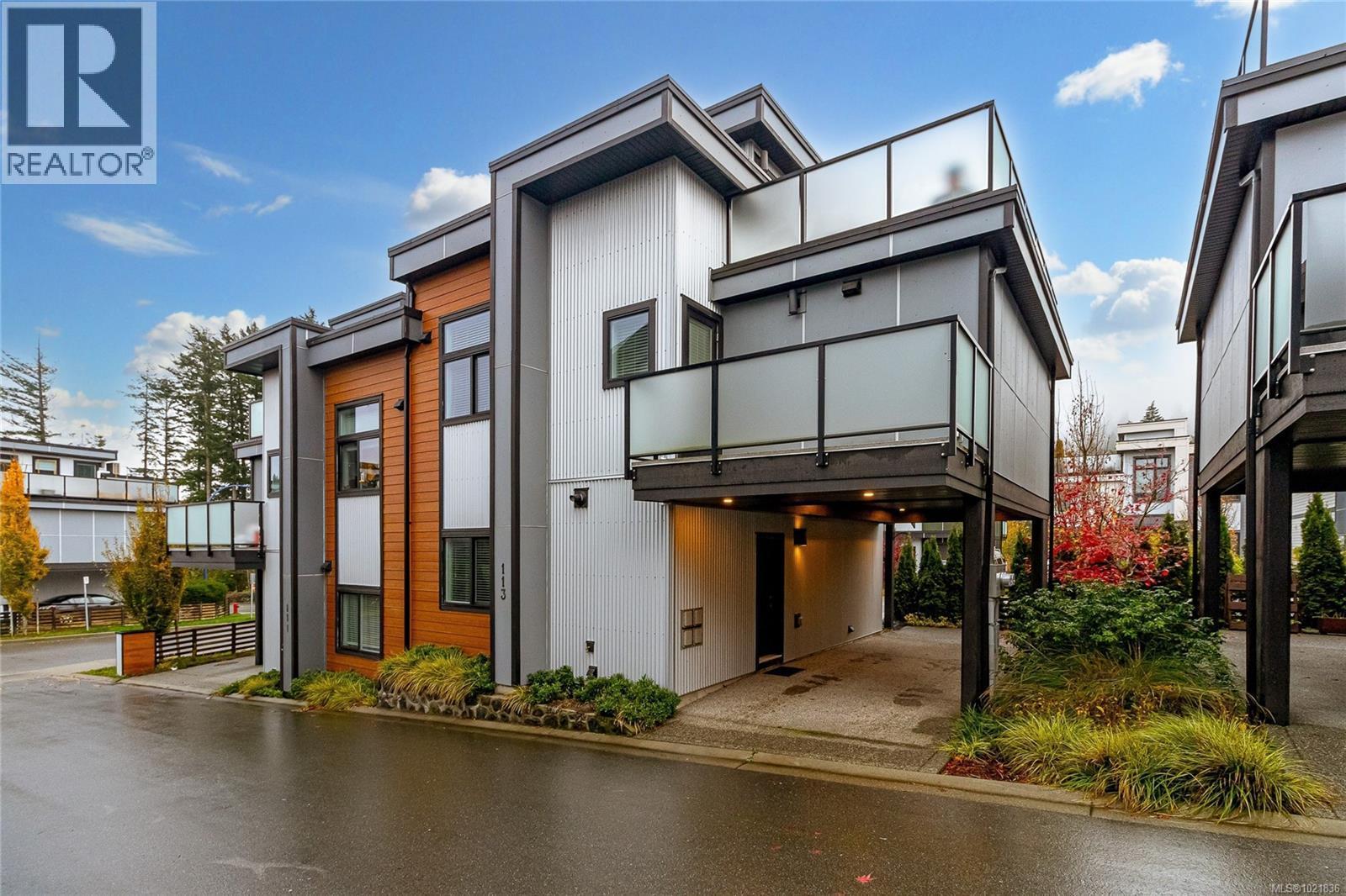 113 1201 Nova Crt, Langford, BC - Outdoor