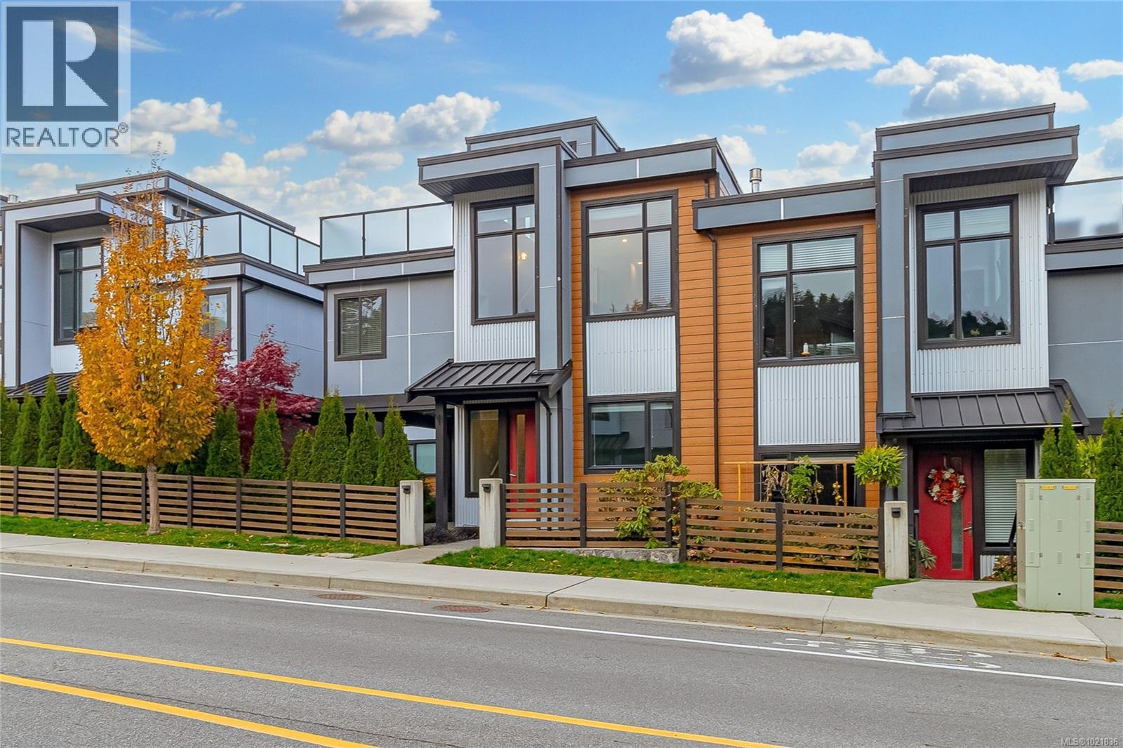 113 1201 Nova Crt, Langford, BC - Outdoor