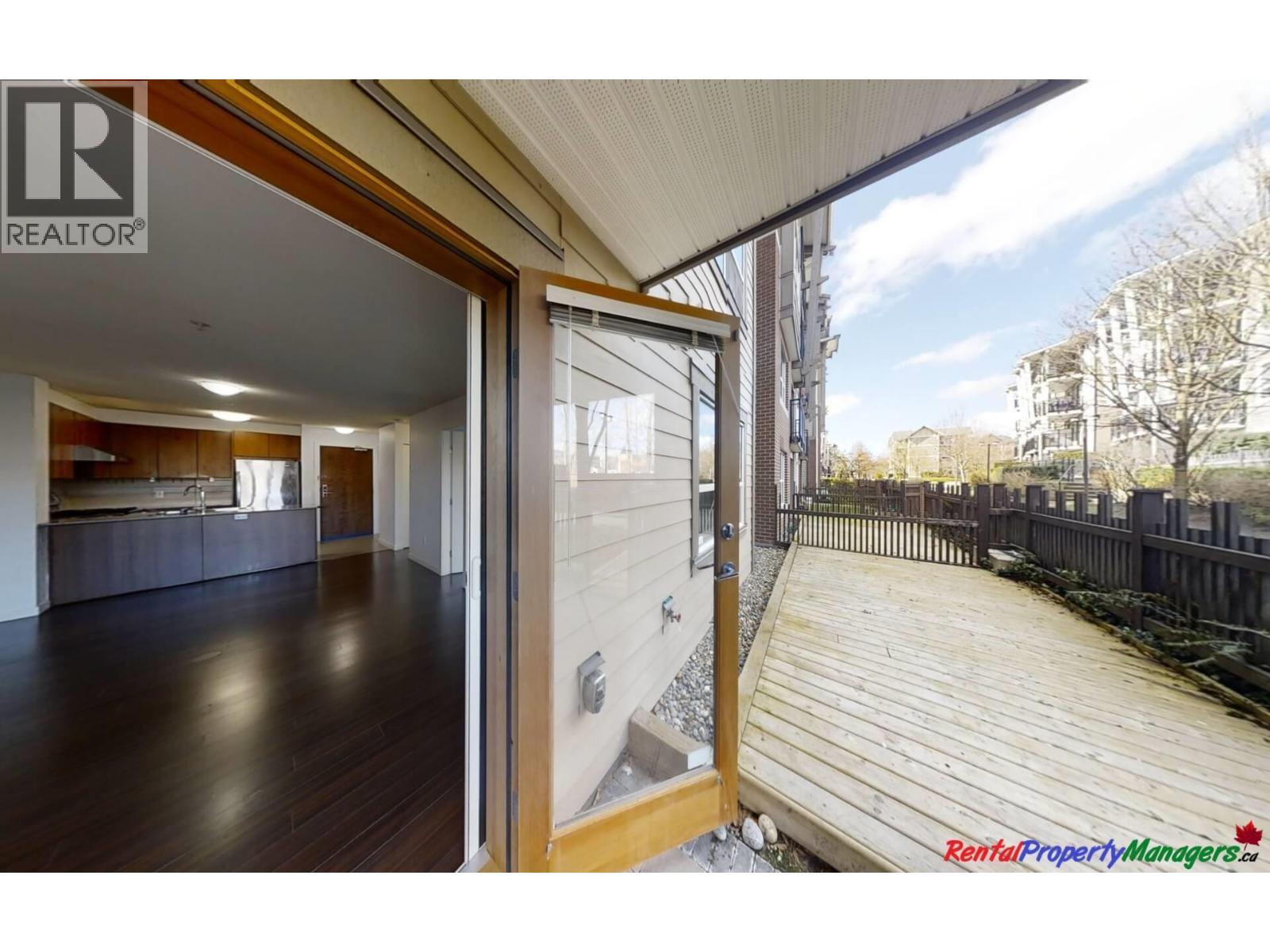 107 5885 Irmin Street, Burnaby, BC - With Exterior