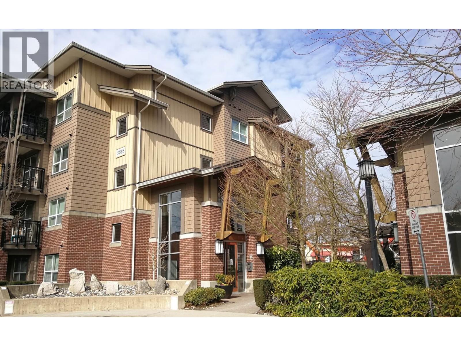 107 5885 Irmin Street, Burnaby, BC - Outdoor With Facade