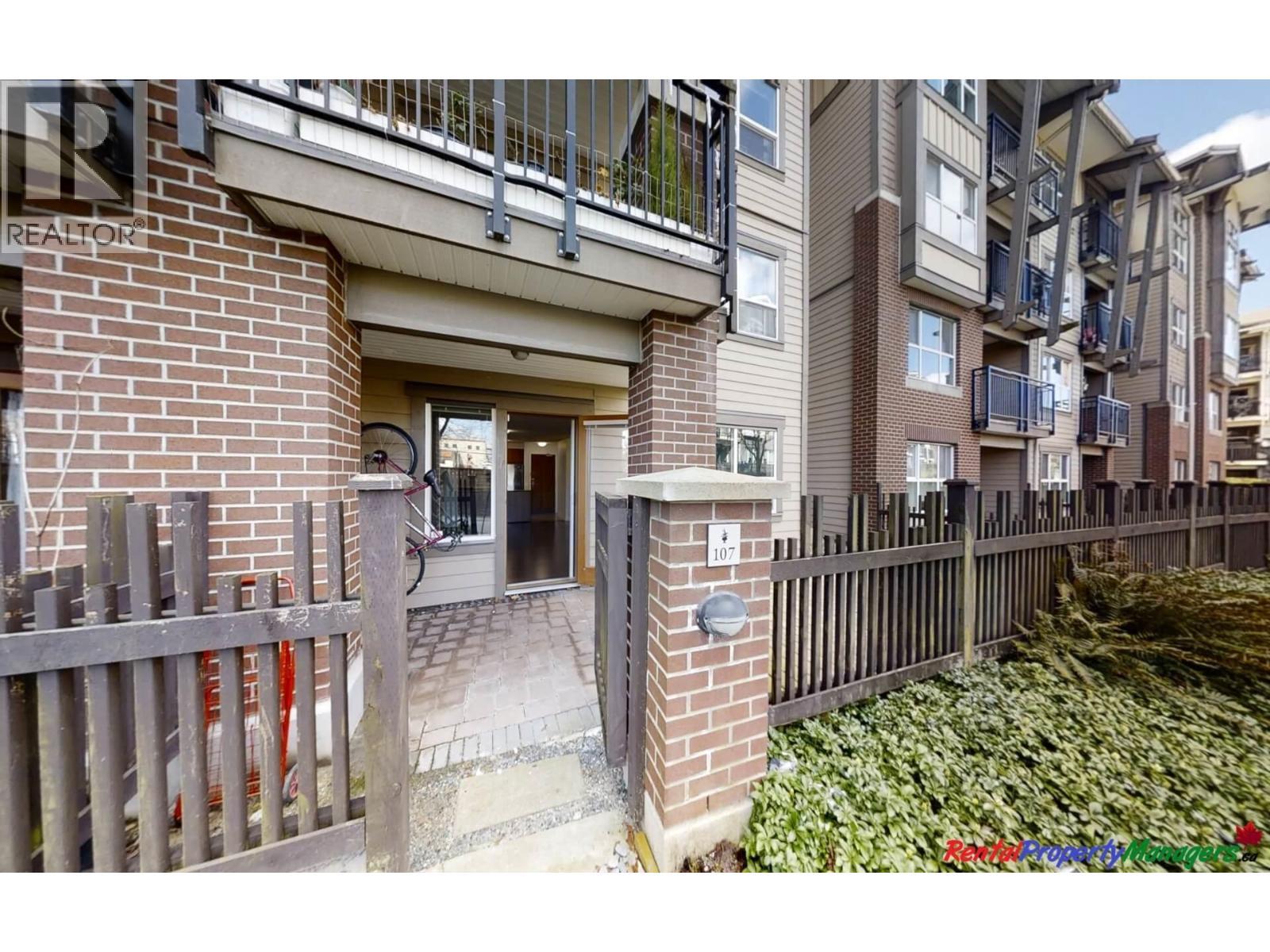 107 5885 Irmin Street, Burnaby, BC - Outdoor