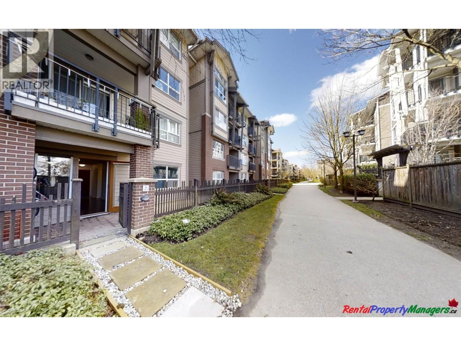 107 5885 Irmin Street, Burnaby, BC - Outdoor