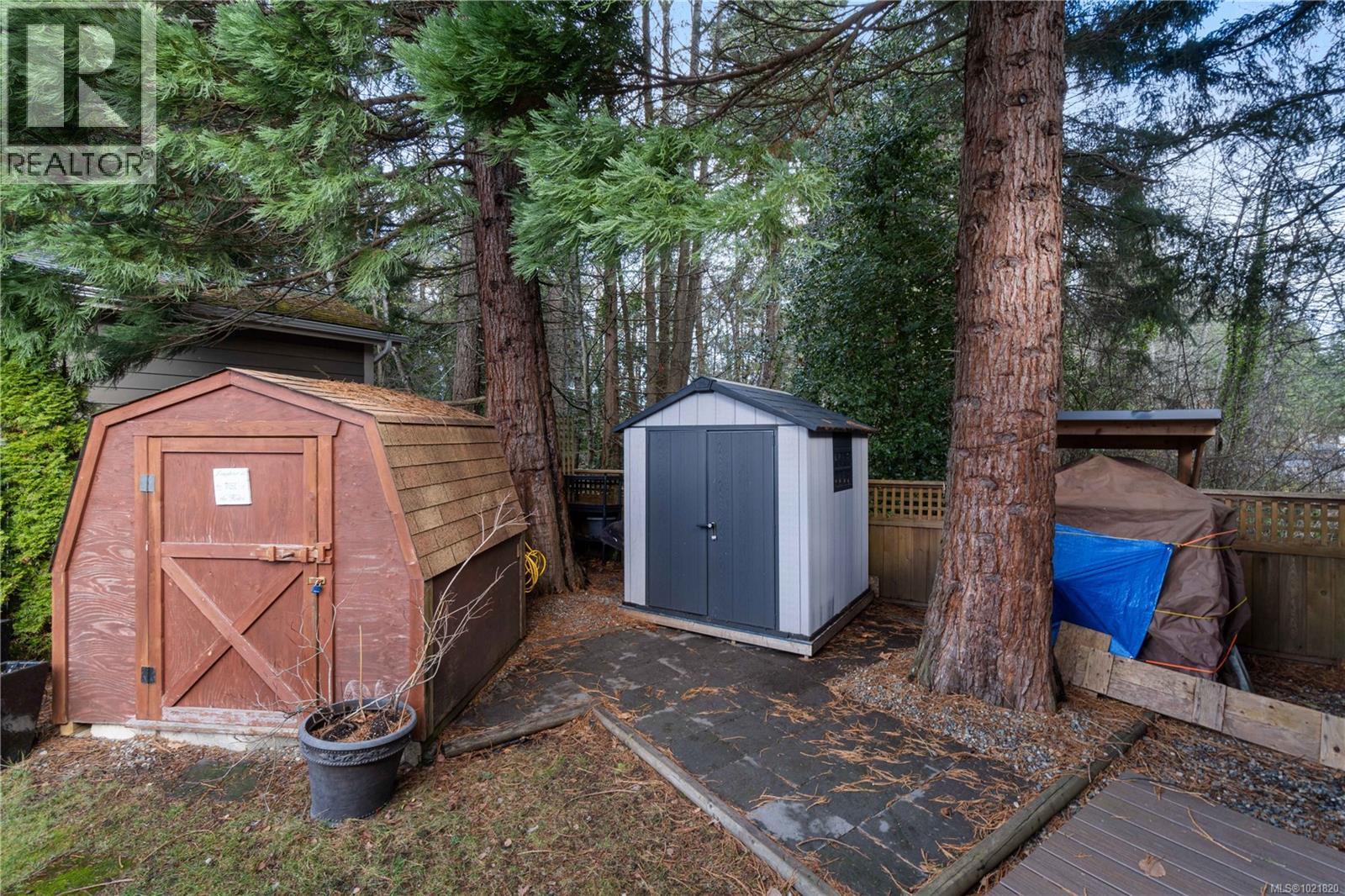 2 x sheds - 3126 Elsie Lake Cir, Nanaimo, BC