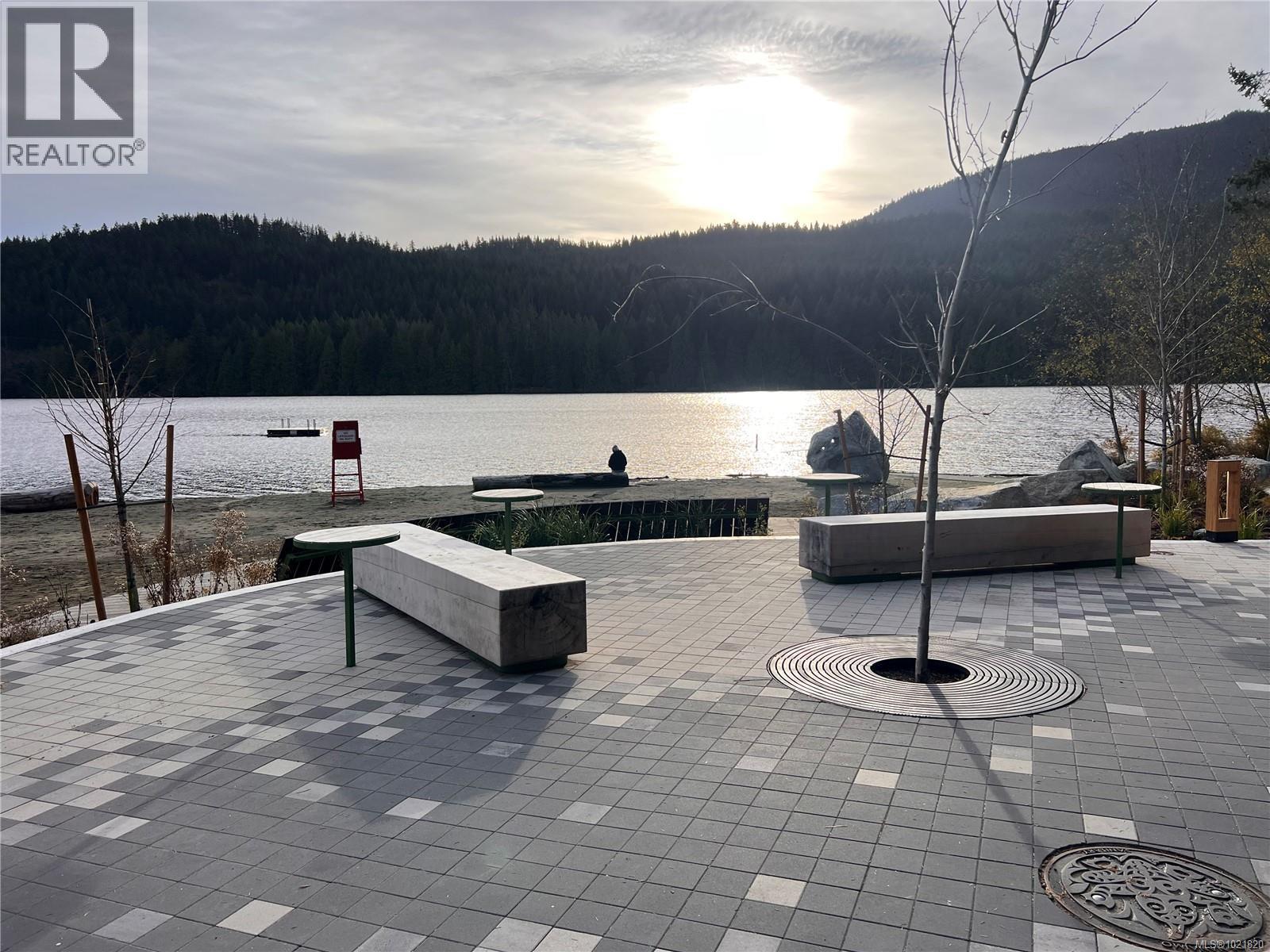 Park near Resort - 3126 Elsie Lake Cir, Nanaimo, BC