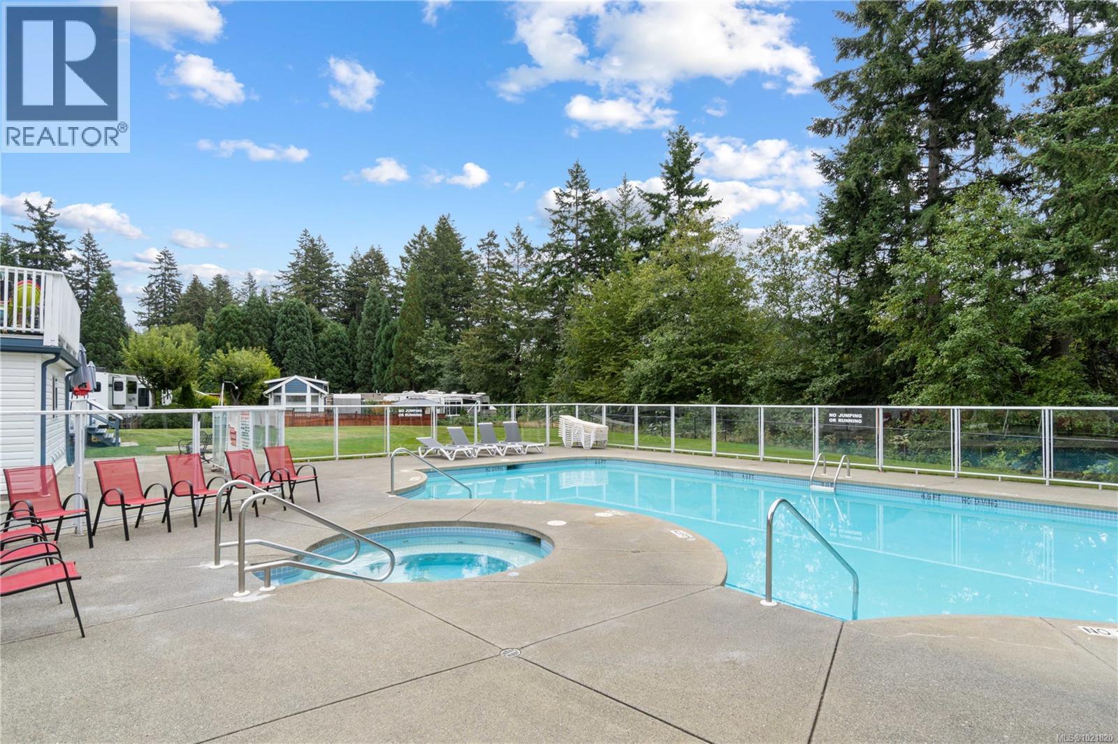 Clubhouse - 3126 Elsie Lake Cir, Nanaimo, BC