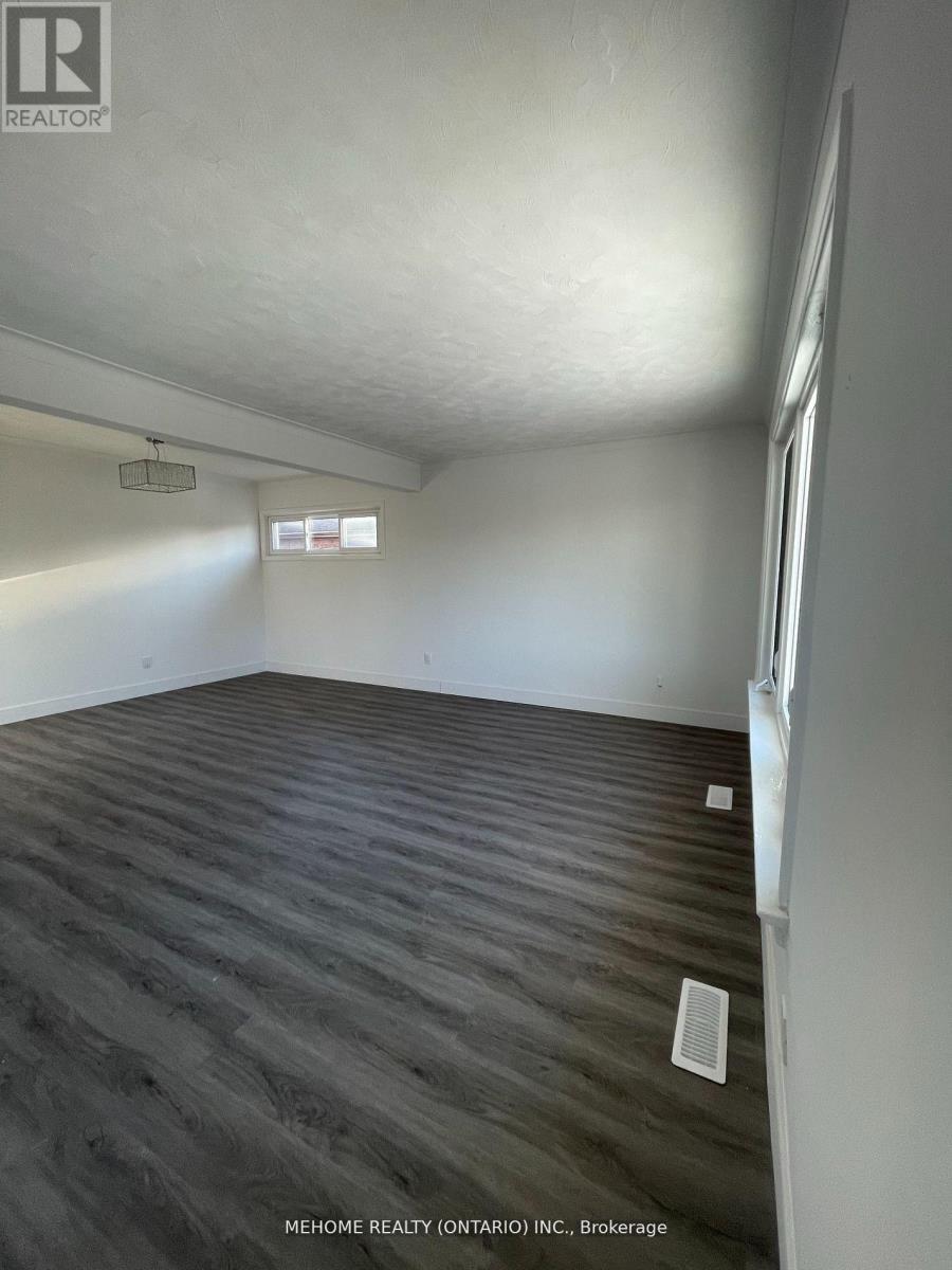 Main - 83 Cornwallis Drive, Toronto, ON - Indoor Photo Showing Other Room