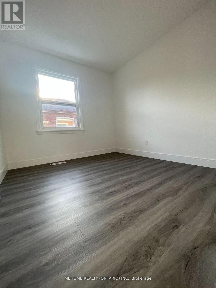 Main - 83 Cornwallis Drive, Toronto, ON - Indoor Photo Showing Other Room