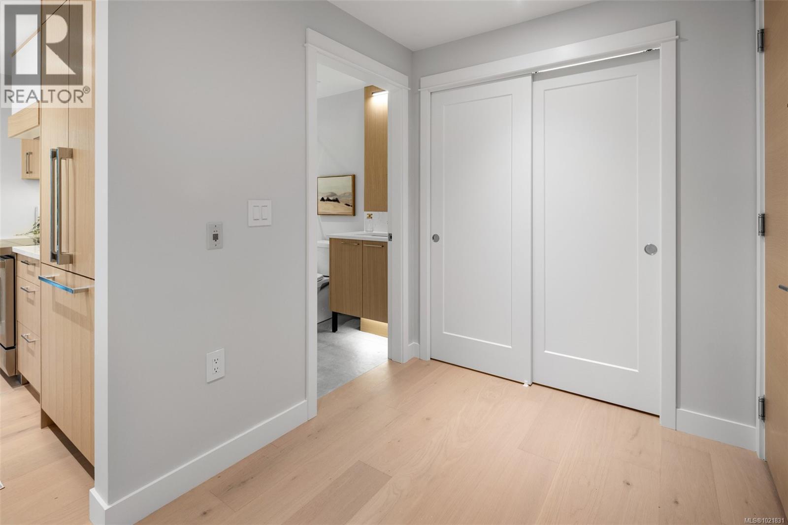 Show suite image used for finishings reference. Layout differs in the listed unit. - 206 5229 Cordova Bay Rd, Saanich, BC - Indoor Photo Showing Other Room