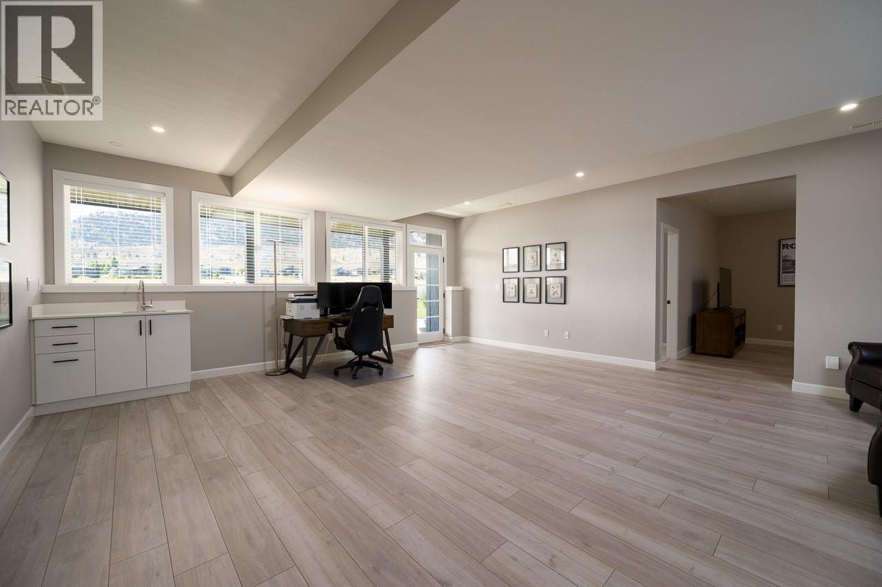 260 Rue Cheval Noir Unit# 1, Kamloops, BC - Indoor