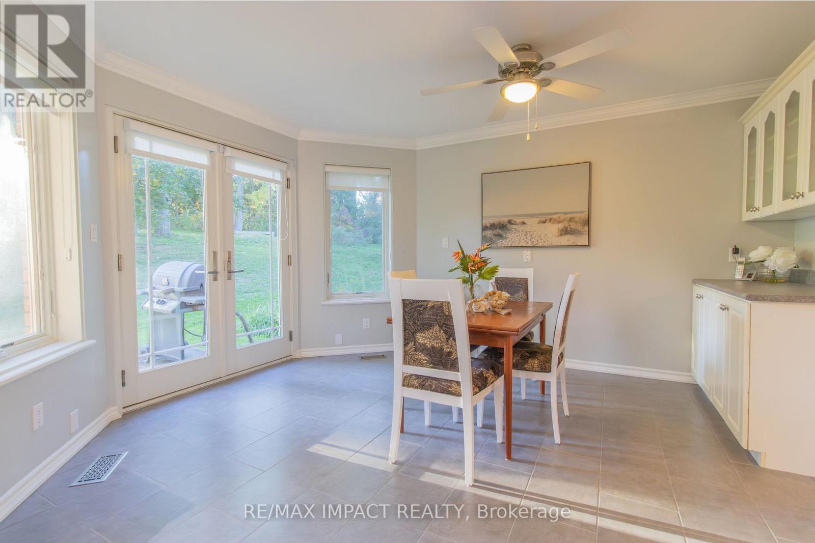 5176 Kelly Road, Hamilton Township, ON - Indoor Photo Showing Dining Room