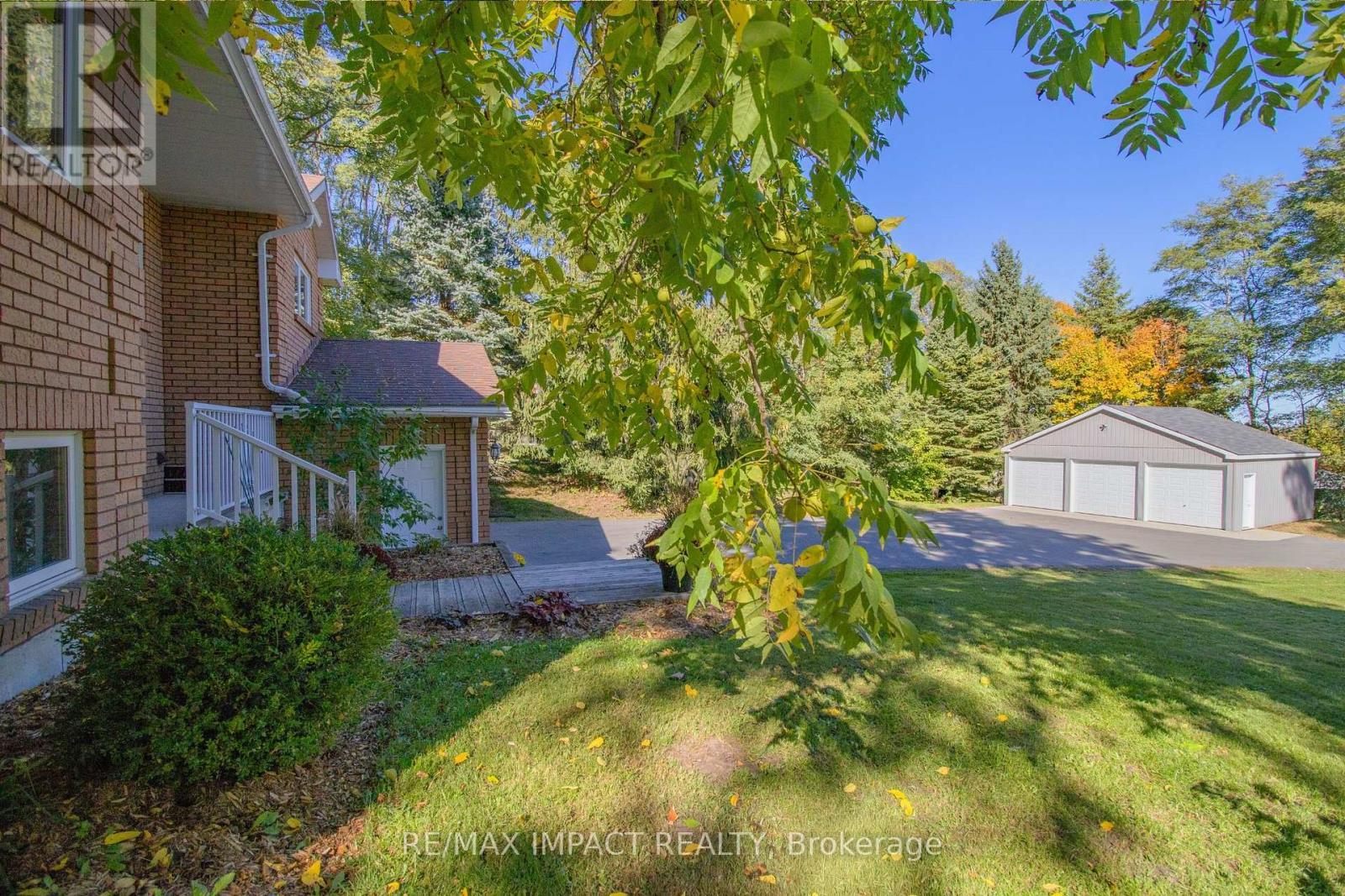 5176 Kelly Road, Hamilton Township, ON - Outdoor