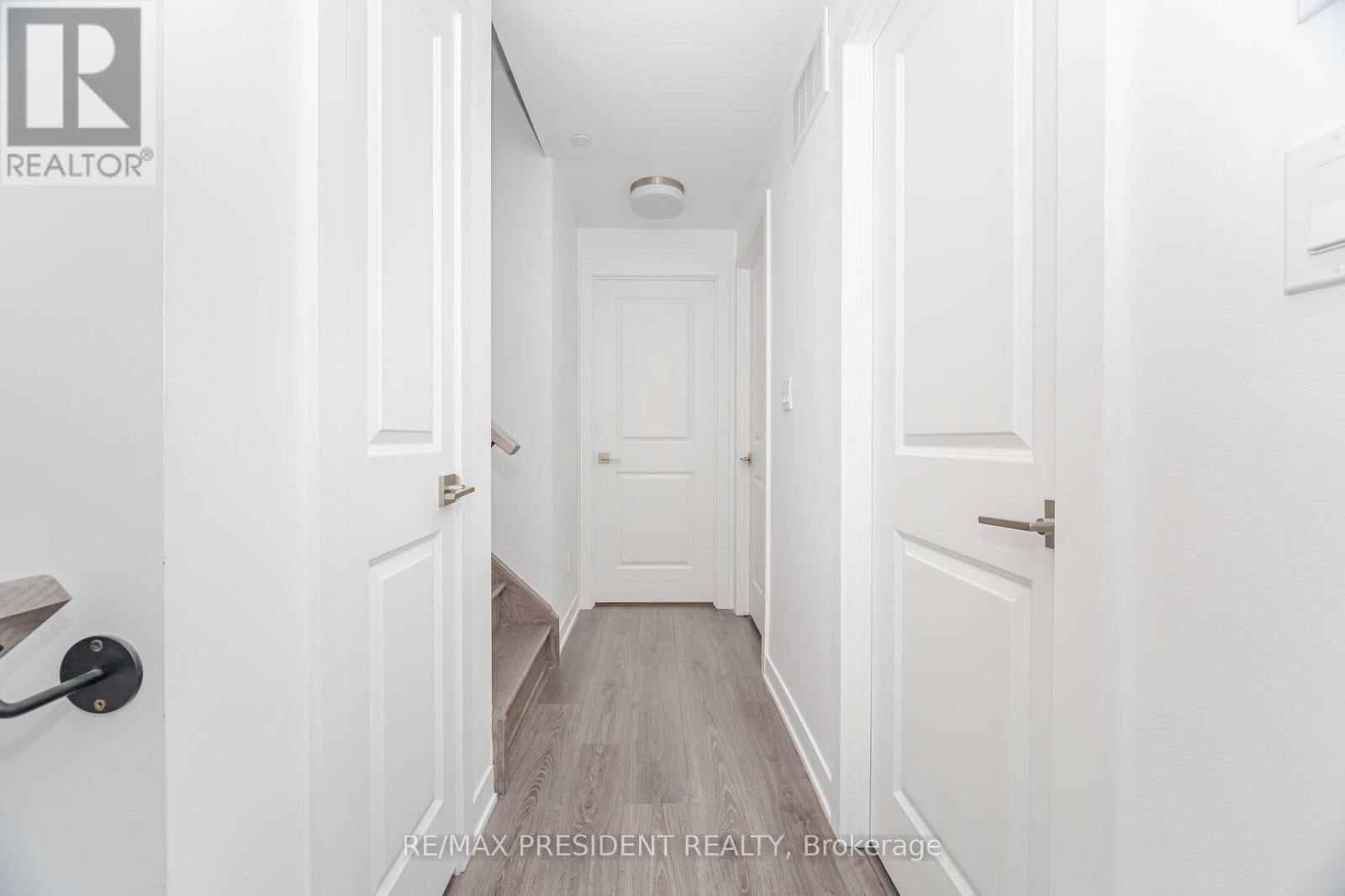 19 - 4015 Hickory Drive, Mississauga, ON - Indoor Photo Showing Other Room