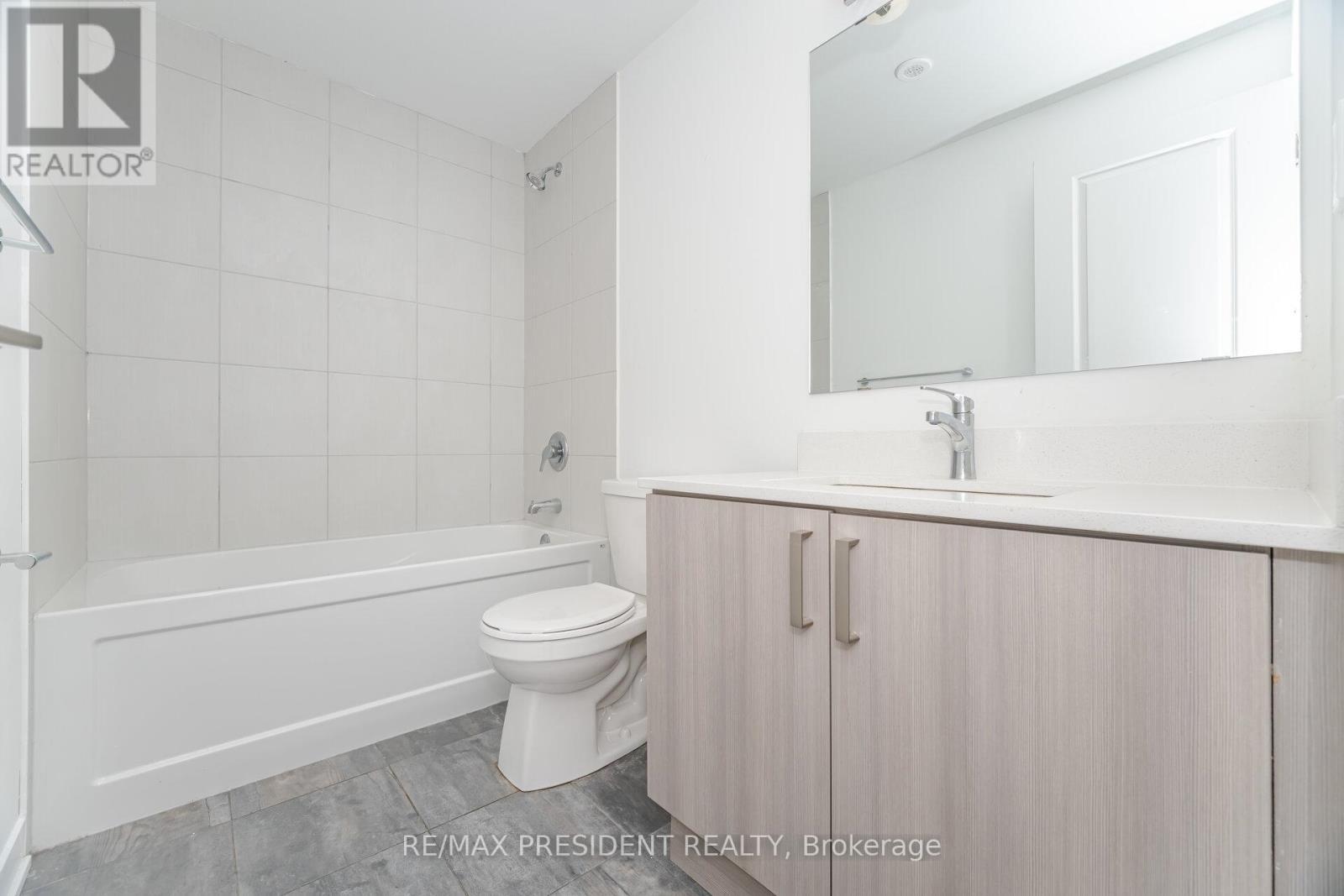 19 - 4015 Hickory Drive, Mississauga, ON - Indoor Photo Showing Bathroom
