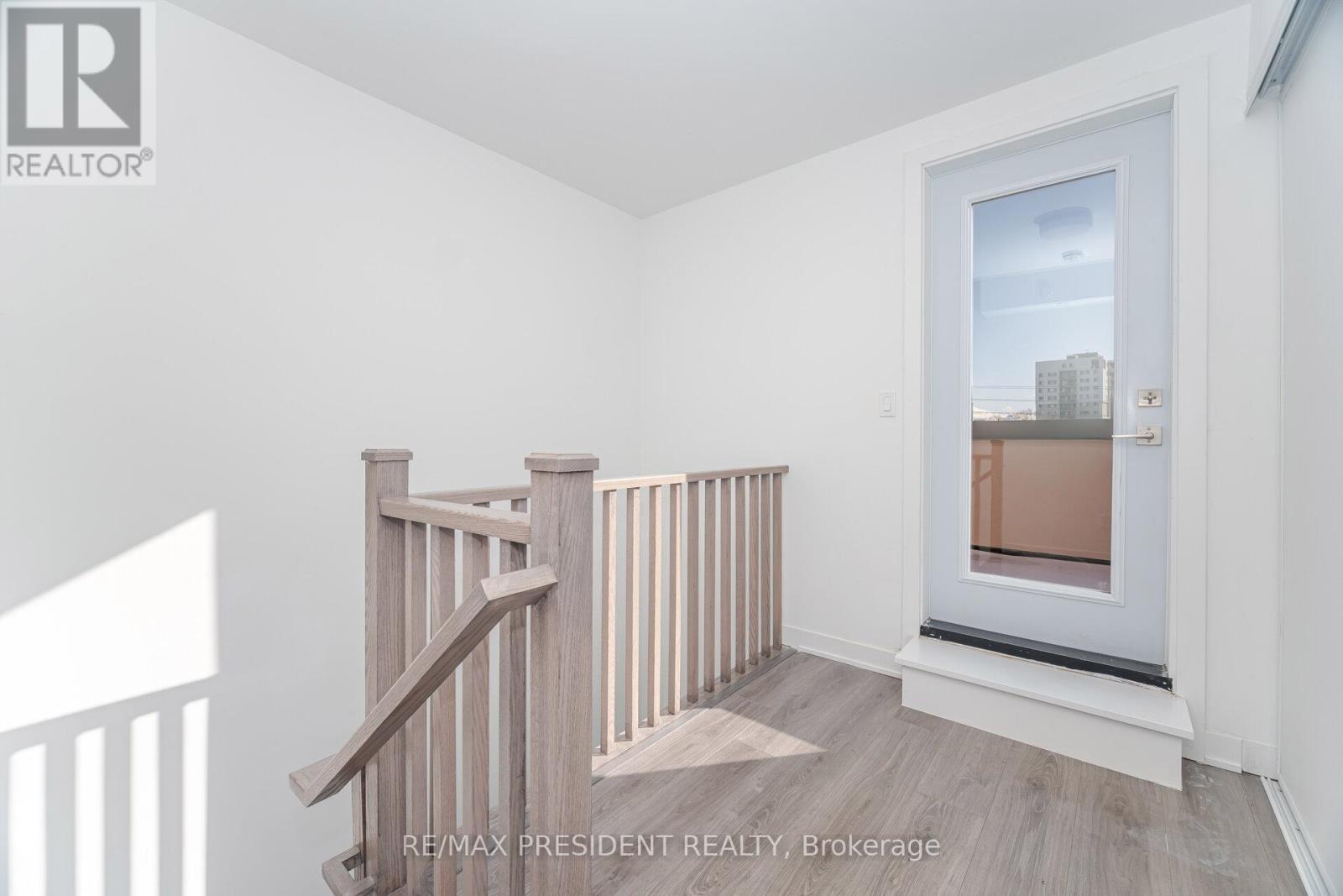 19 - 4015 Hickory Drive, Mississauga, ON - Indoor Photo Showing Other Room