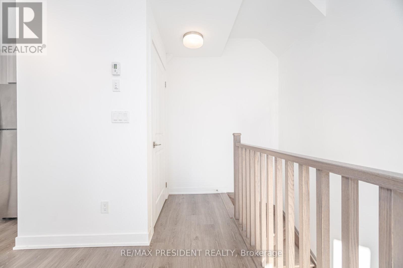 19 - 4015 Hickory Drive, Mississauga, ON - Indoor Photo Showing Other Room