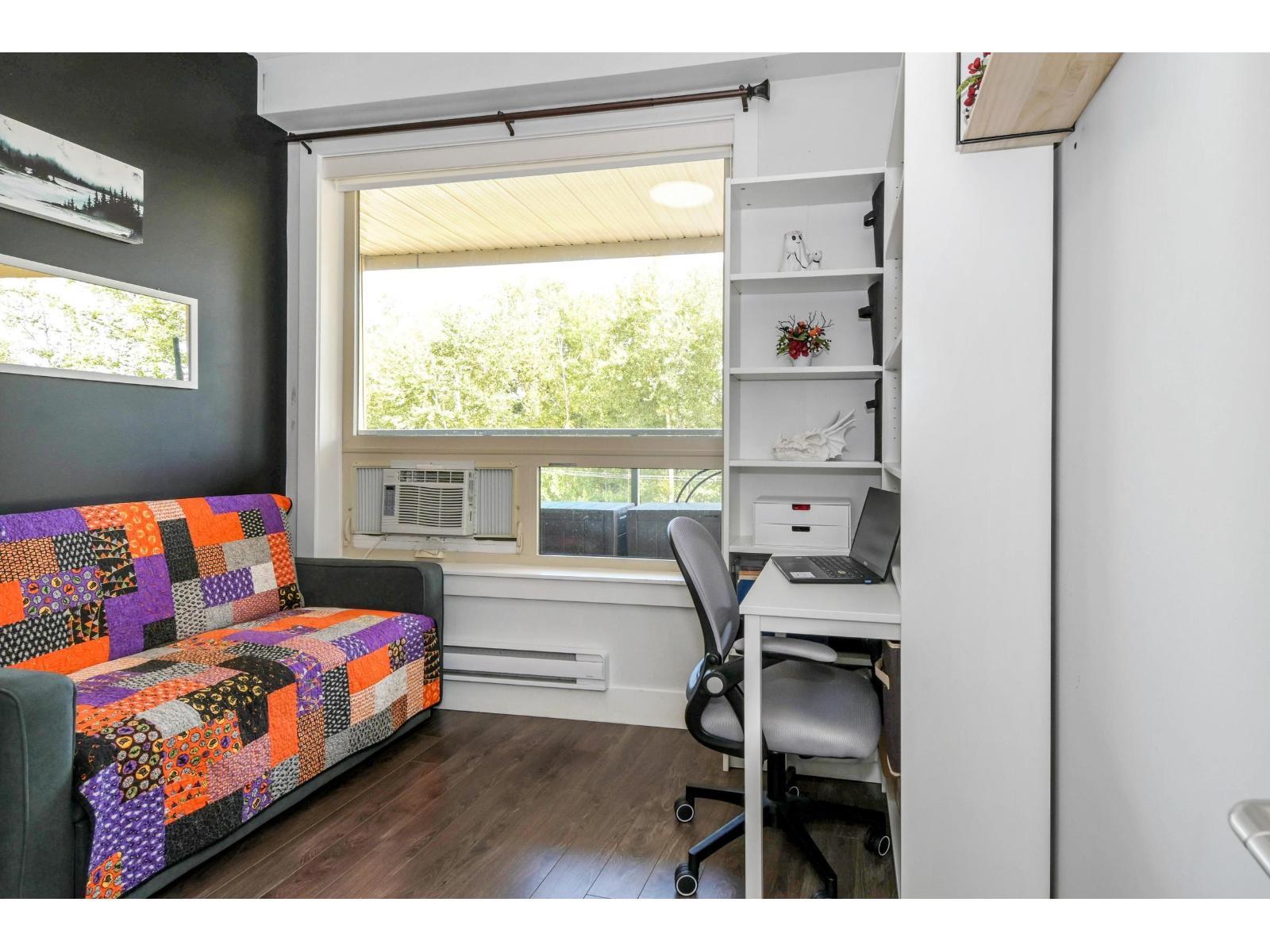 503 19228 64 Avenue, Surrey, BC - Indoor Photo Showing Other Room