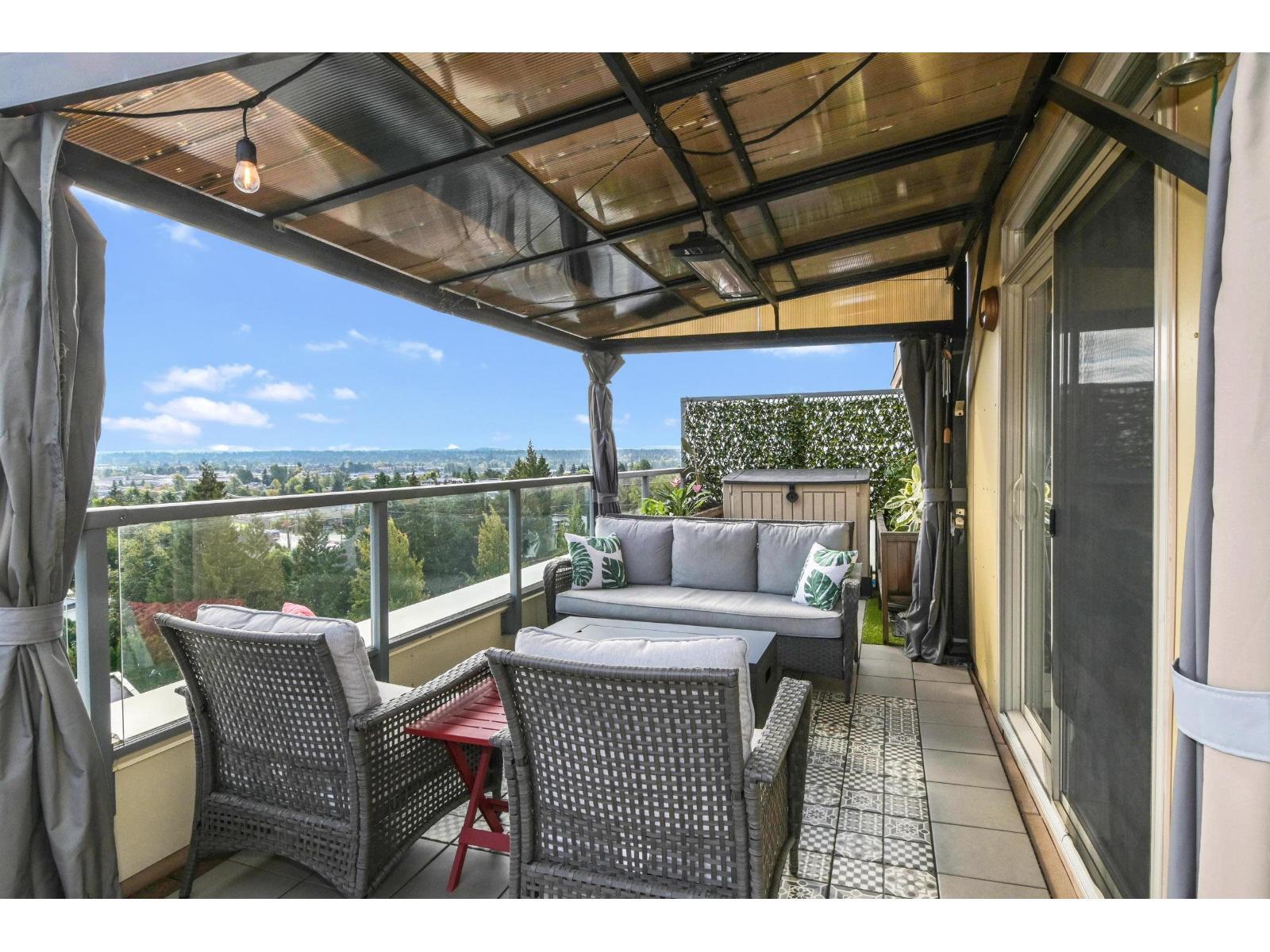 503 19228 64 Avenue, Surrey, BC - Outdoor With Deck Patio Veranda With Exterior