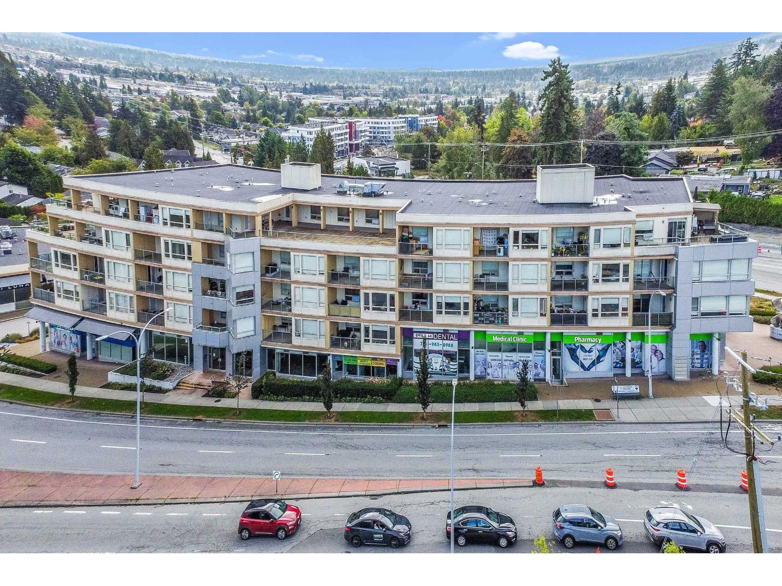 503 19228 64 Avenue, Surrey, BC - Outdoor