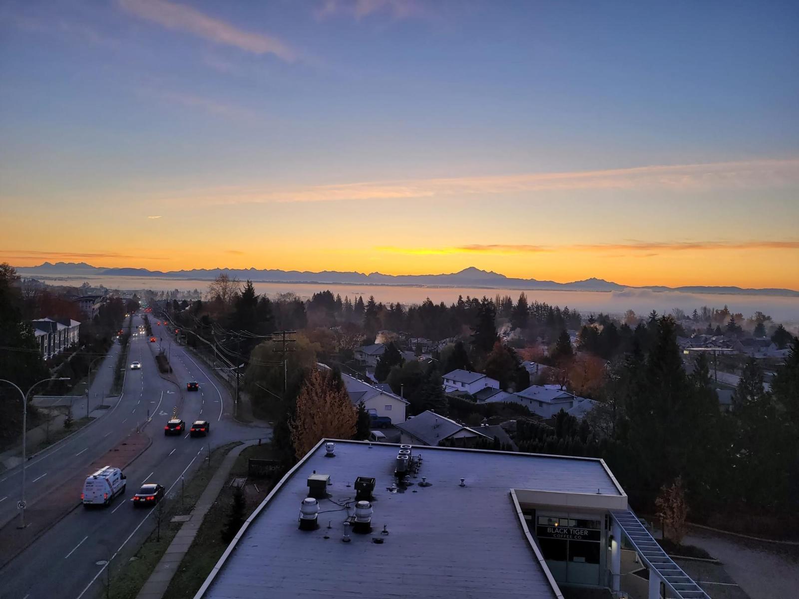 503 19228 64 Avenue, Surrey, BC - Outdoor With View