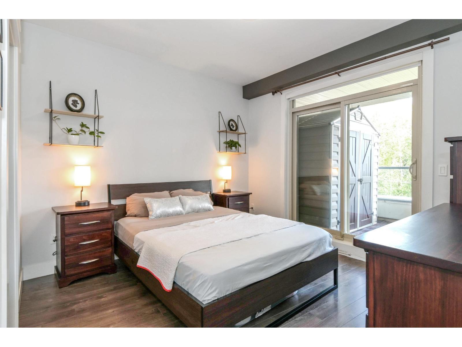 503 19228 64 Avenue, Surrey, BC - Indoor Photo Showing Bedroom