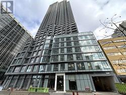 3211 - 20 SOUDAN AVENUE Toronto, ON M4S 0E2