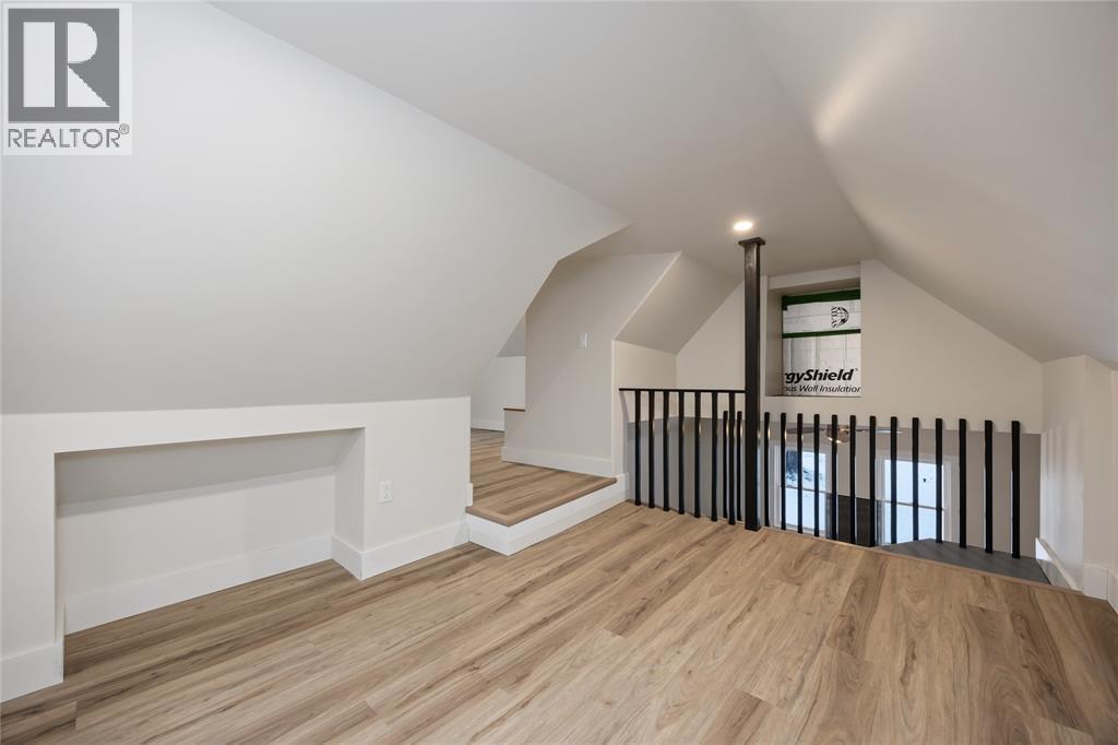 491 Beresford Street, St Clair, ON - Indoor Photo Showing Other Room