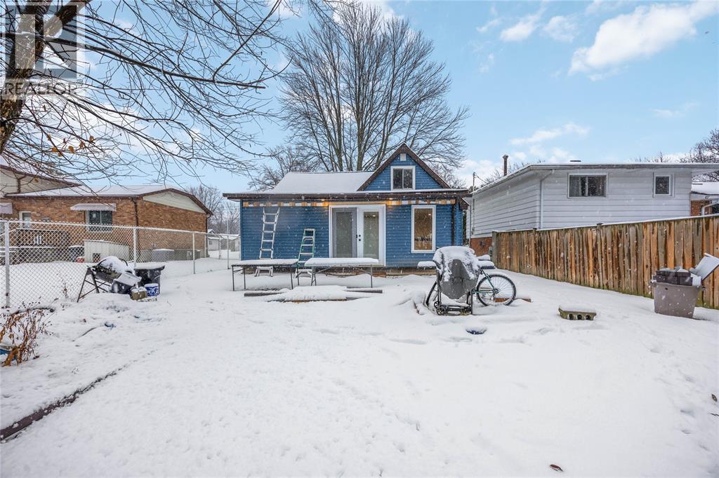 491 Beresford Street, St Clair, ON - Outdoor