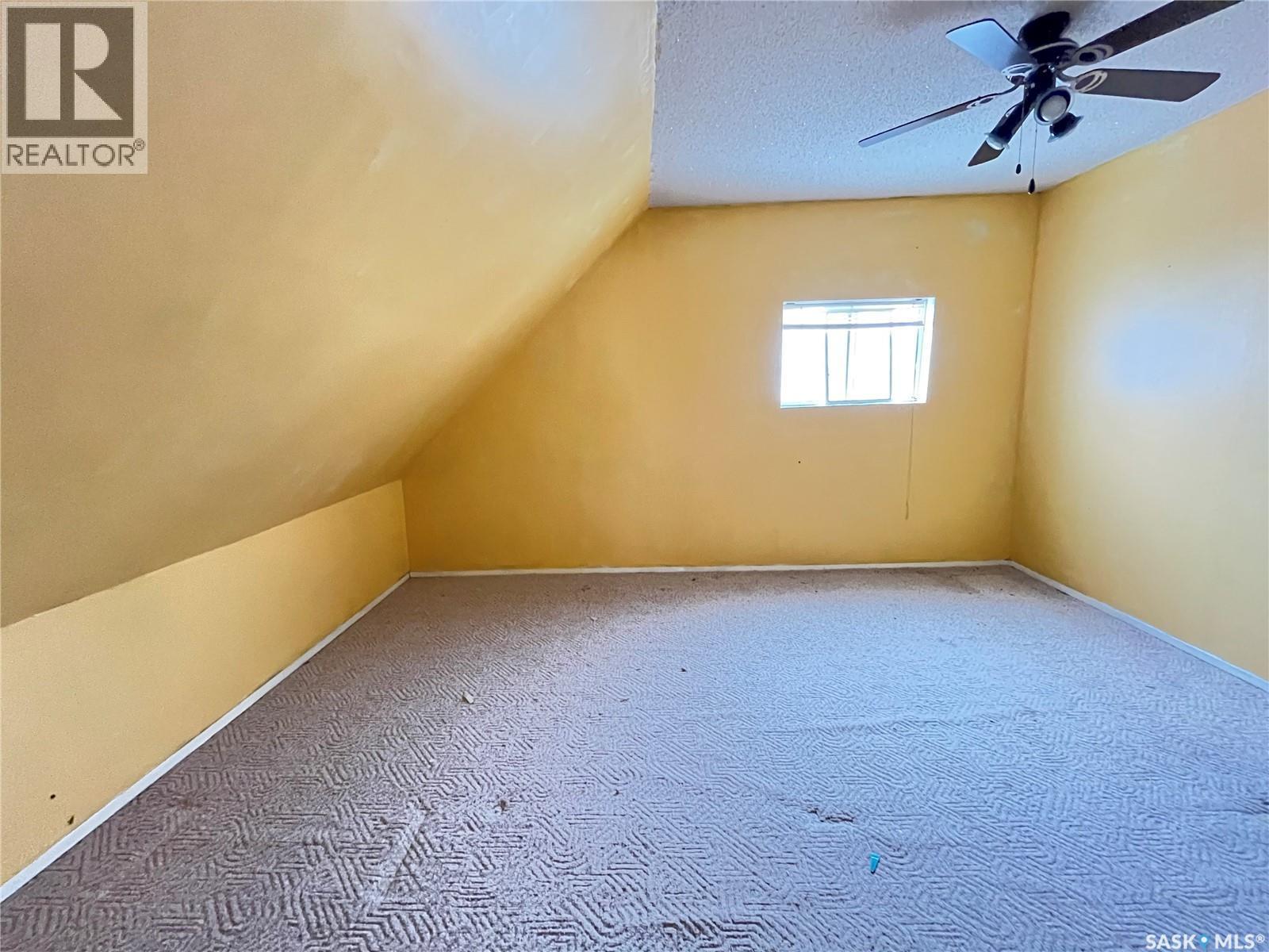 314 Lonsdale Street, Maple Creek, SK - Indoor Photo Showing Other Room