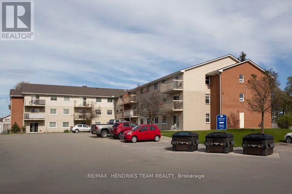 B304 - 19B High Street, Fort Erie (Central), ON - Outdoor