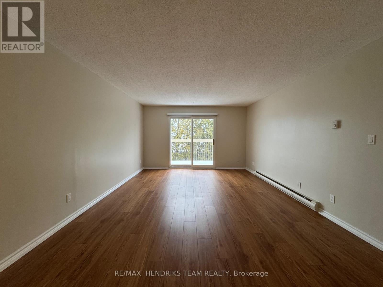 B304 - 19B High Street, Fort Erie (Central), ON - Indoor Photo Showing Other Room