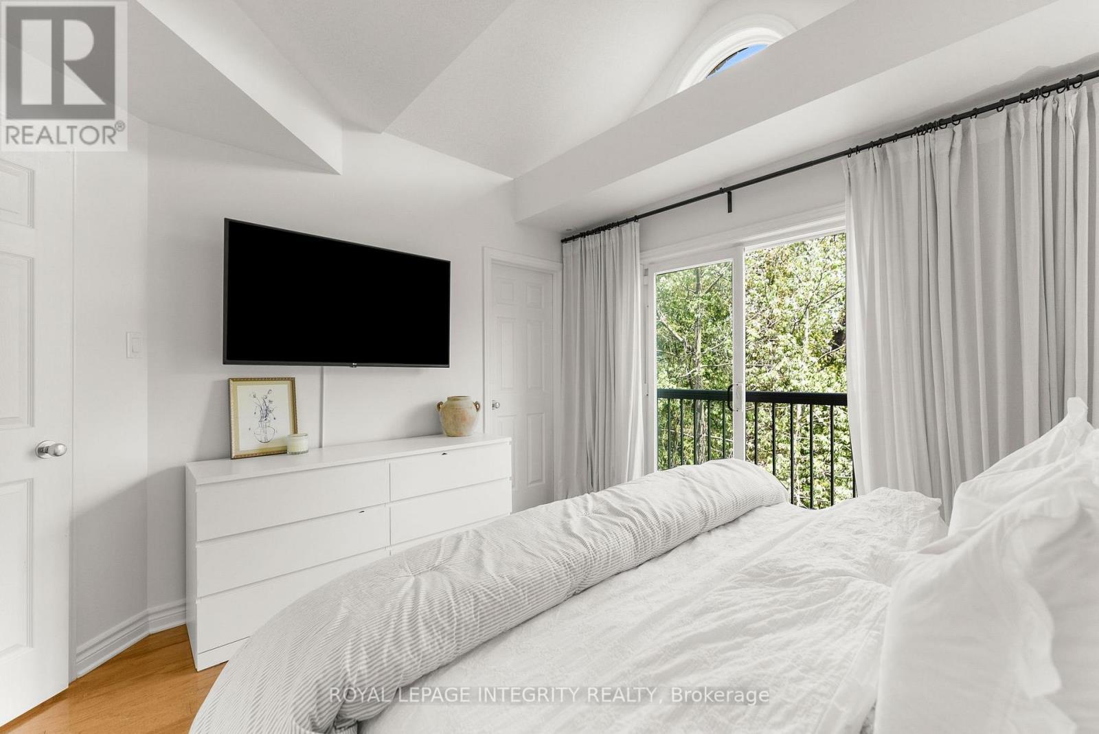 I - 1109 Stittsville Main Street, Ottawa, ON - Indoor Photo Showing Bedroom