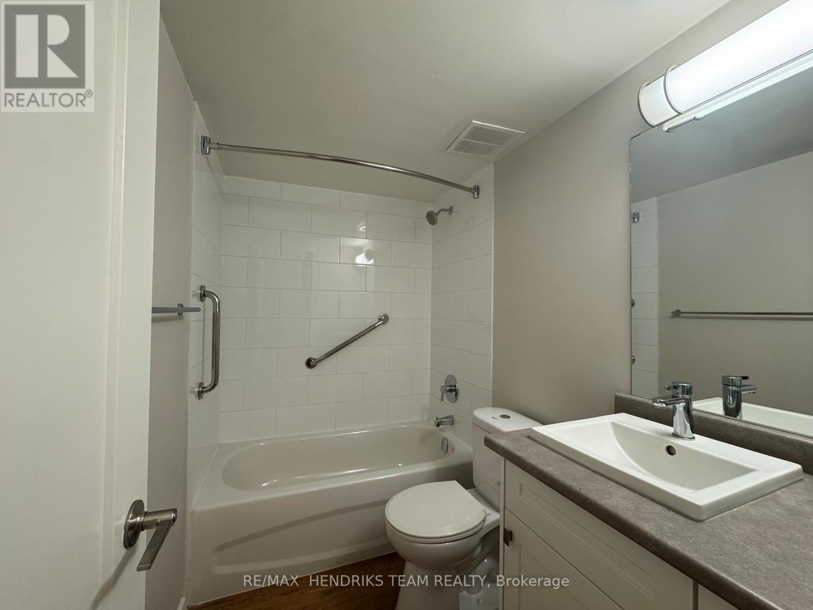 A119 - 19A High Street, Fort Erie (Central), ON - Indoor Photo Showing Bathroom
