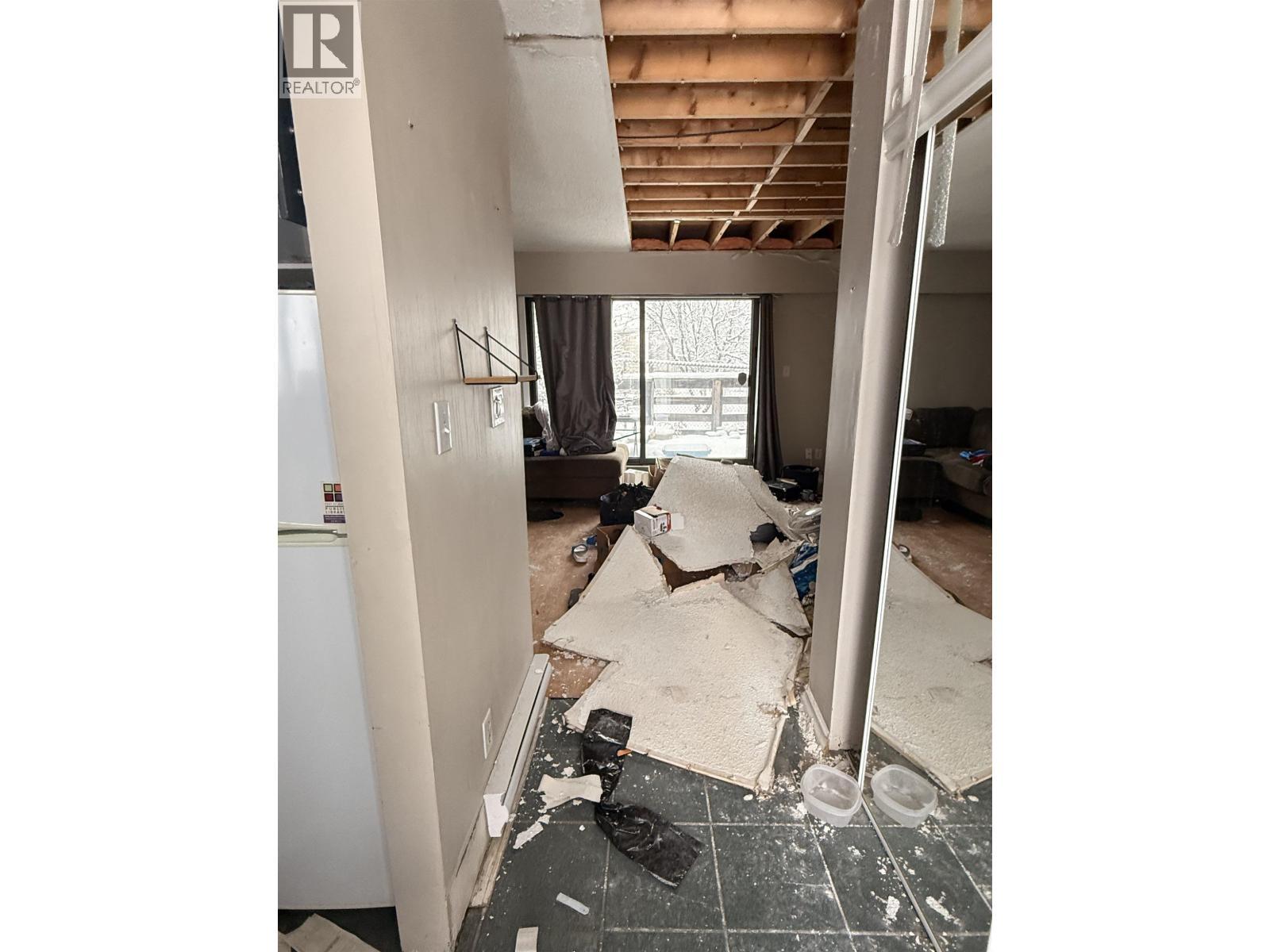 9815 97 Street, Fort St. John, BC - Indoor Photo Showing Other Room