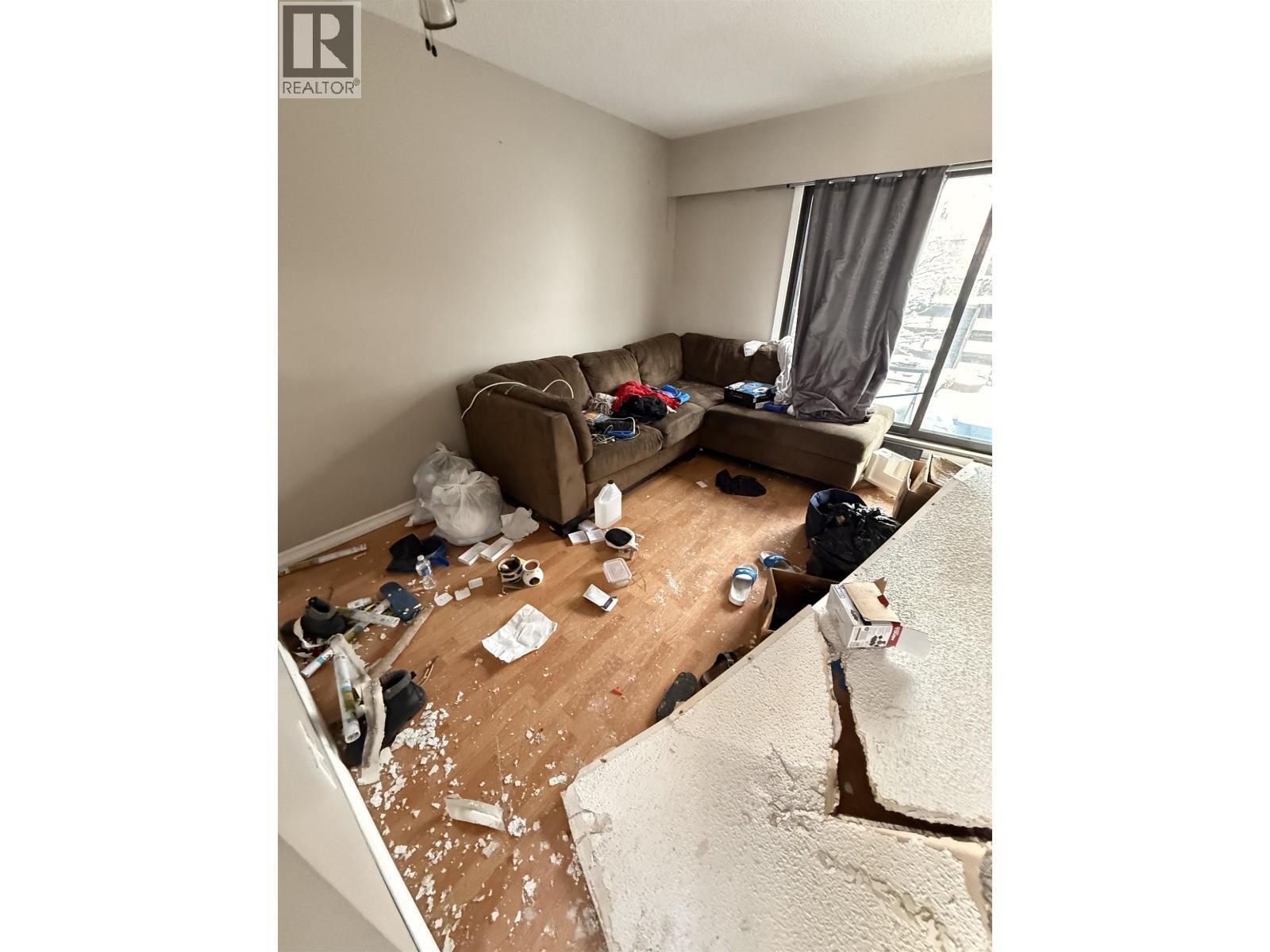 9815 97 Street, Fort St. John, BC - Indoor Photo Showing Other Room